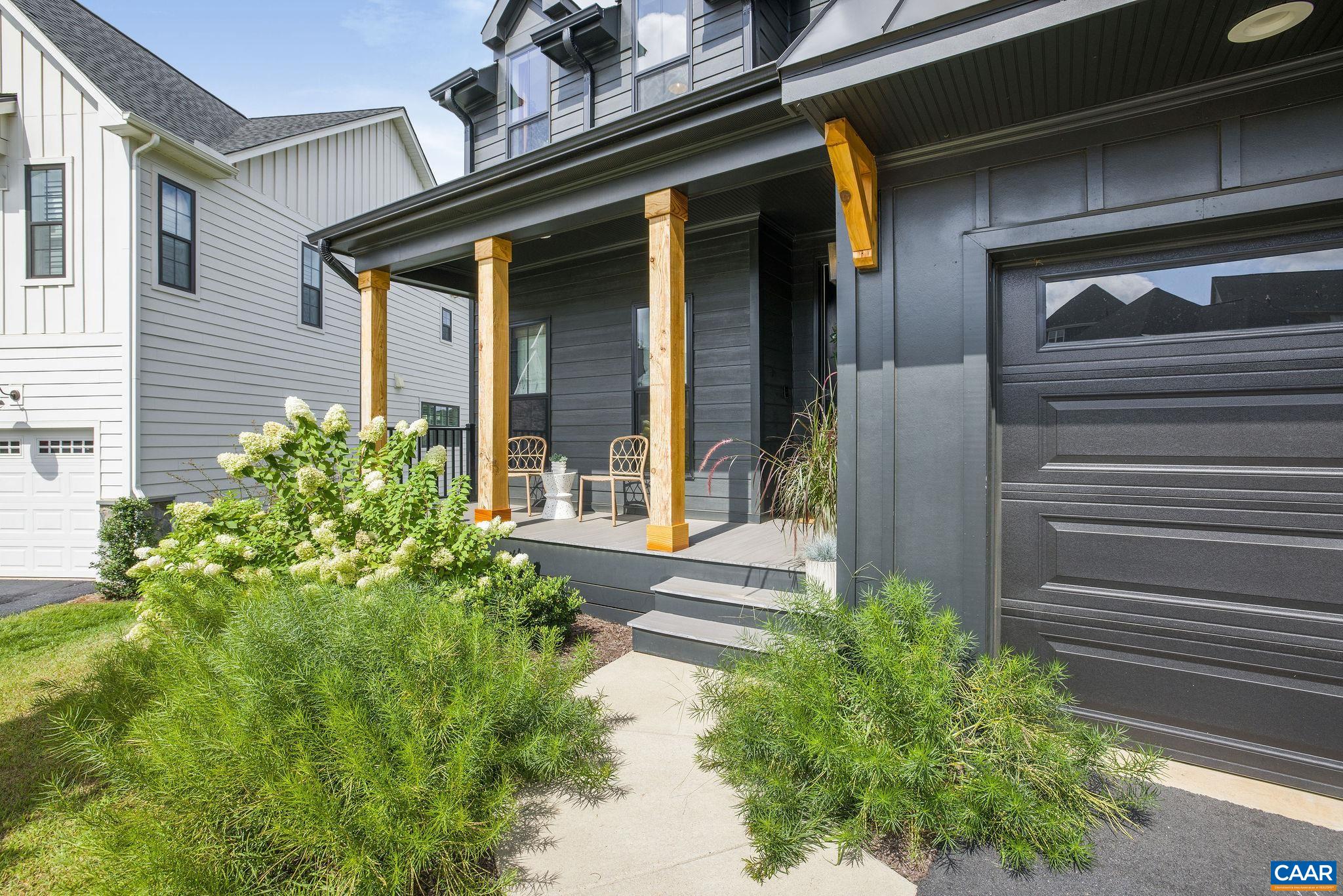 3706 THICKET RUN PL