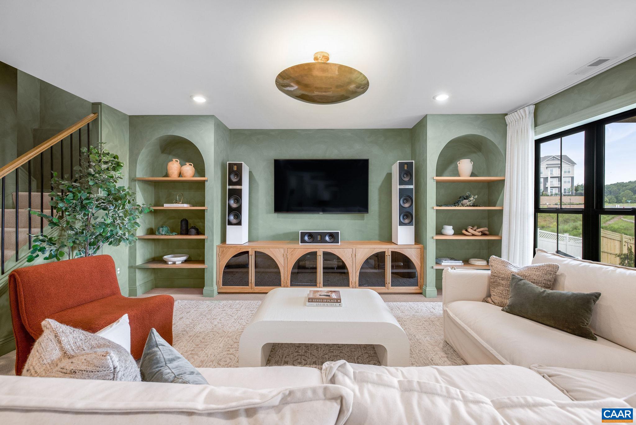 3706 THICKET RUN PL