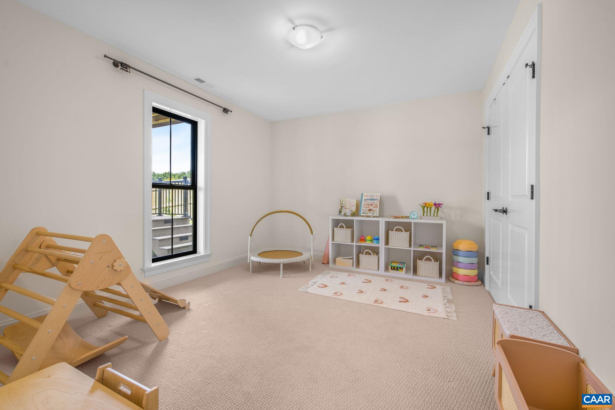 3706 THICKET RUN PL