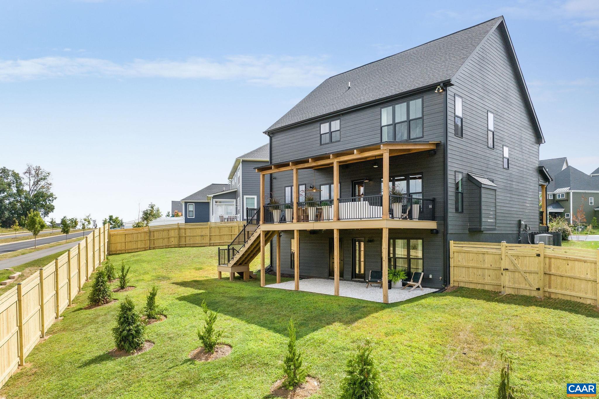 3706 THICKET RUN PL
