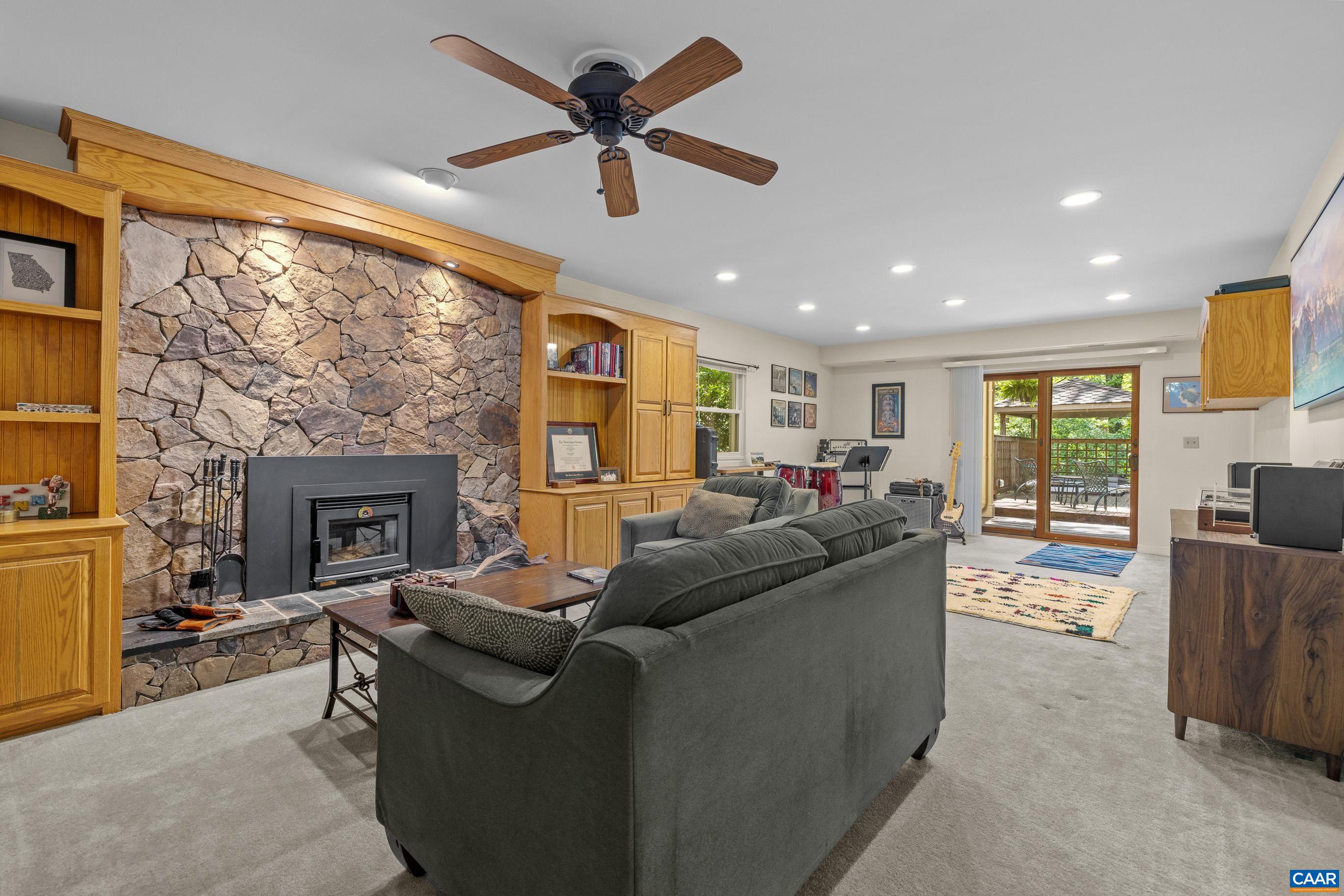 213 TURKEY RIDGE RD