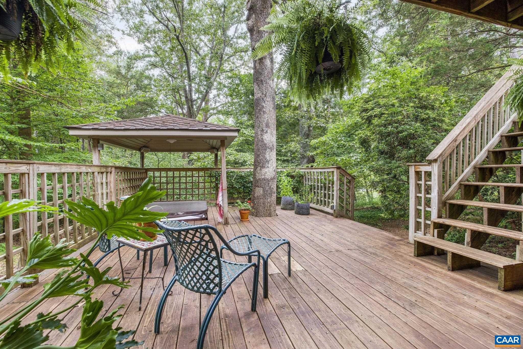 213 TURKEY RIDGE RD