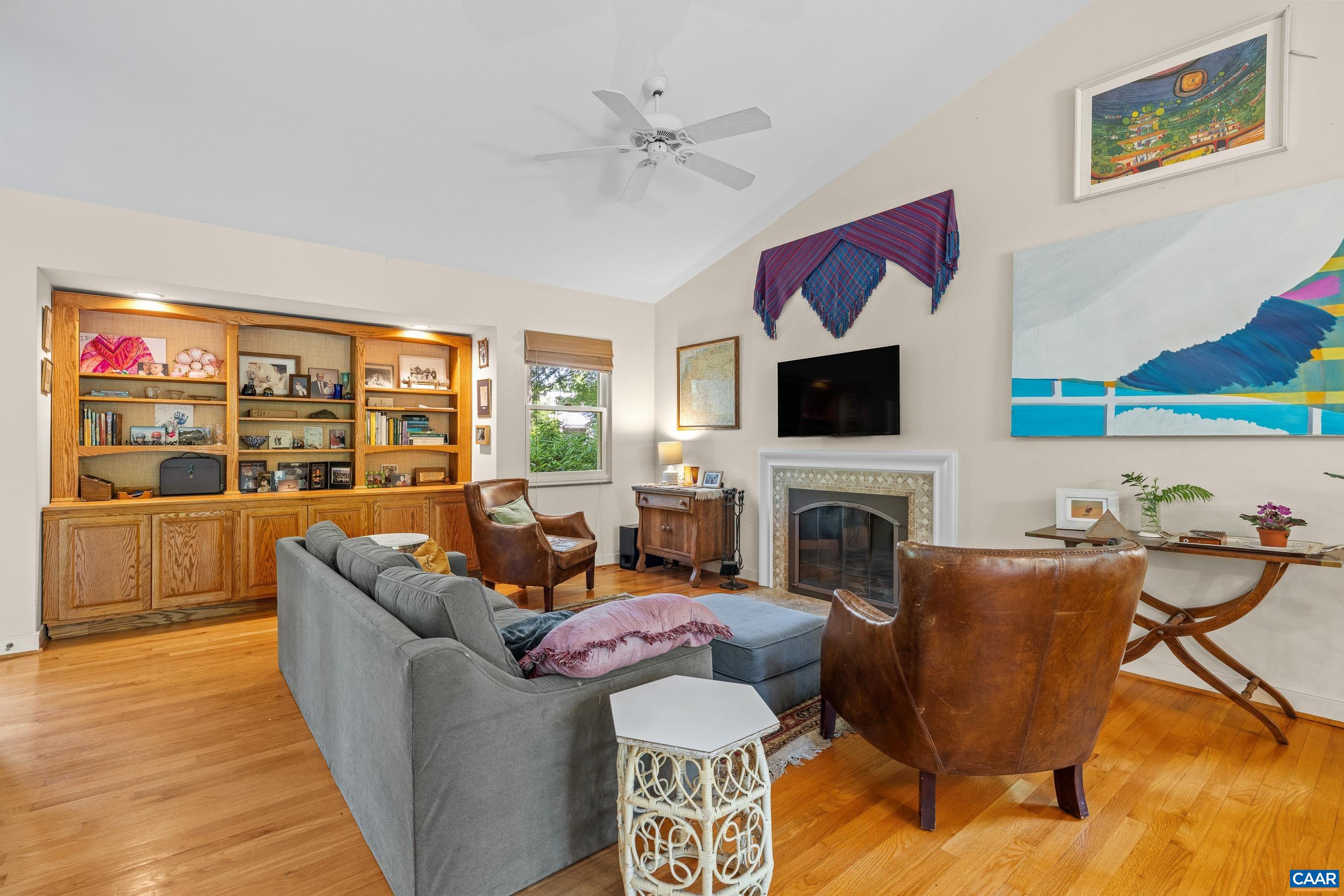 213 TURKEY RIDGE RD