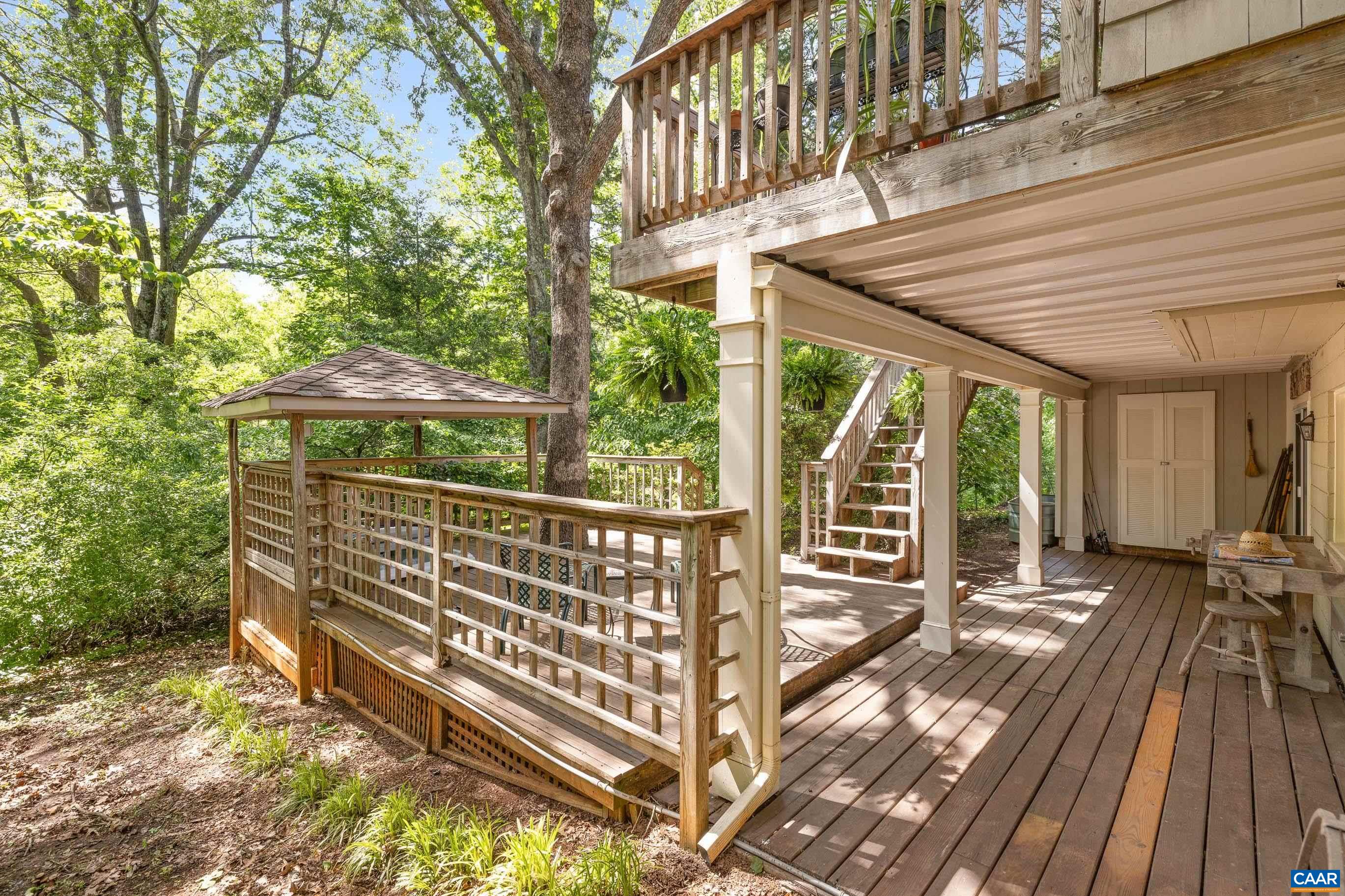 213 TURKEY RIDGE RD