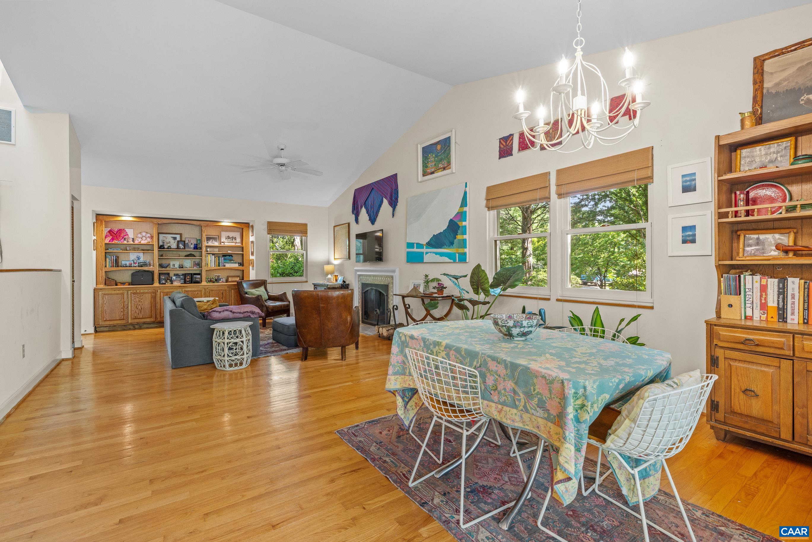213 TURKEY RIDGE RD
