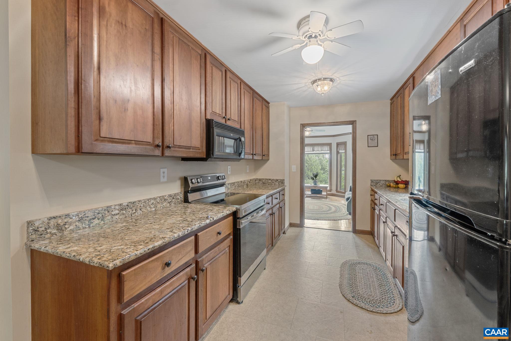 6660 HIGHLANDER WAY