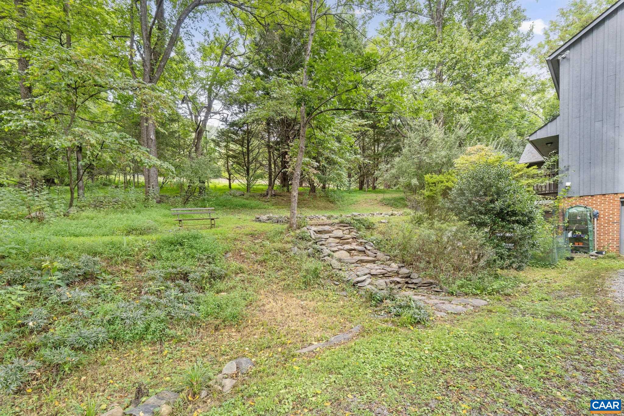 6660 HIGHLANDER WAY