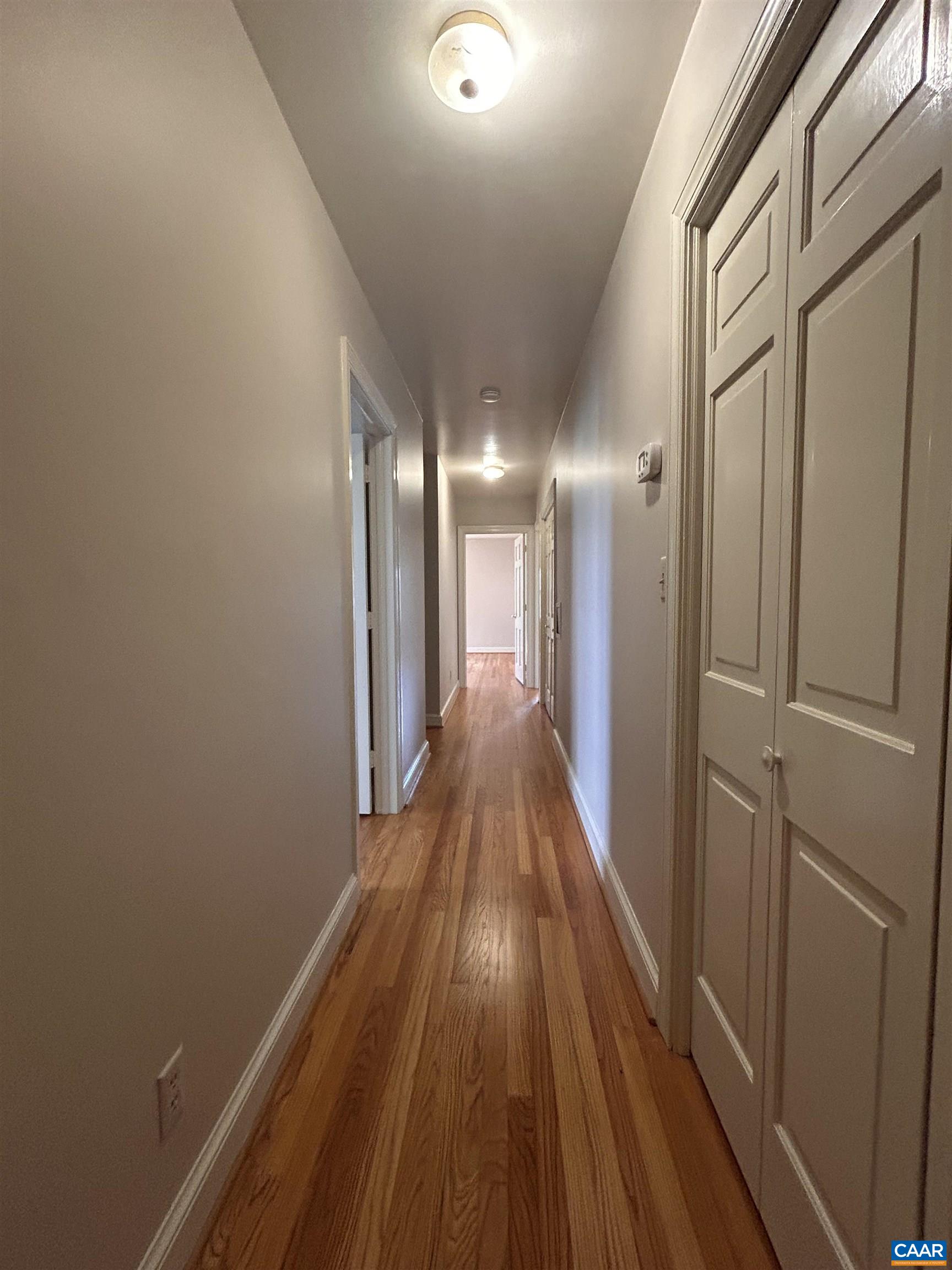 214 MONTVUE DR