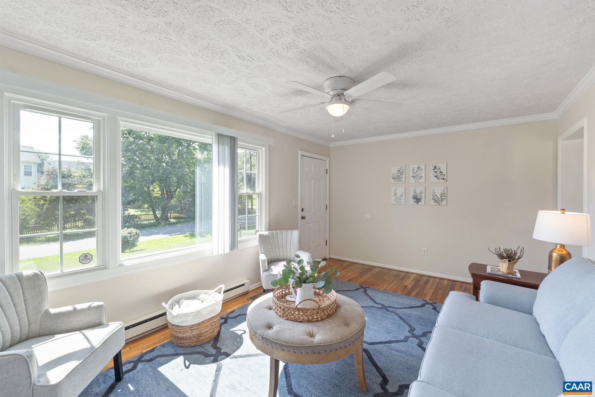 1496 ORCHARD DR
