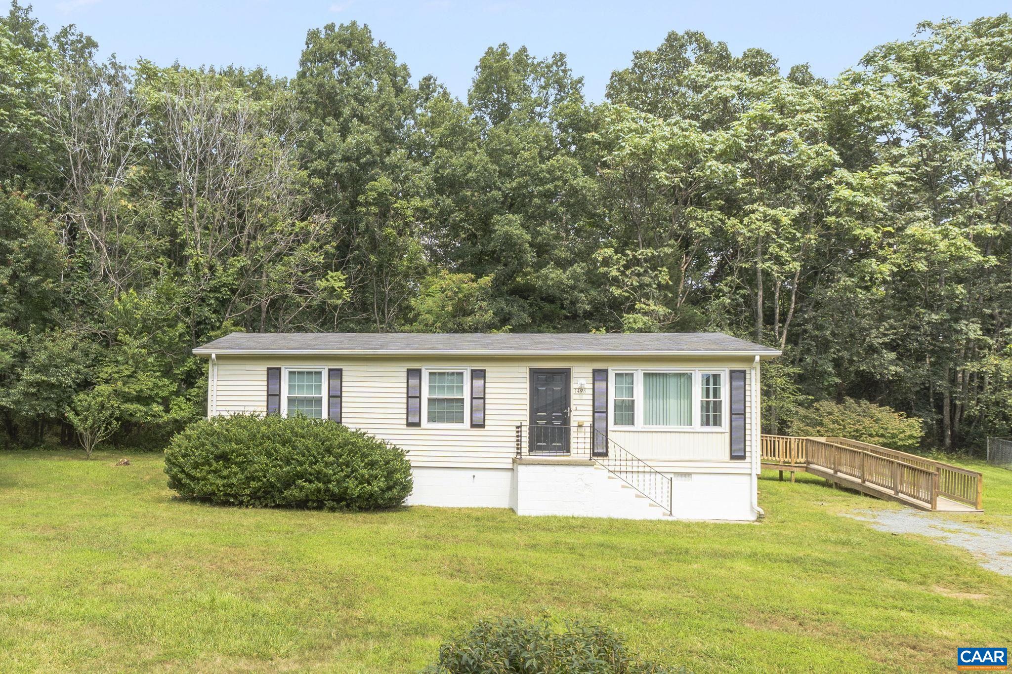 1496 ORCHARD DR