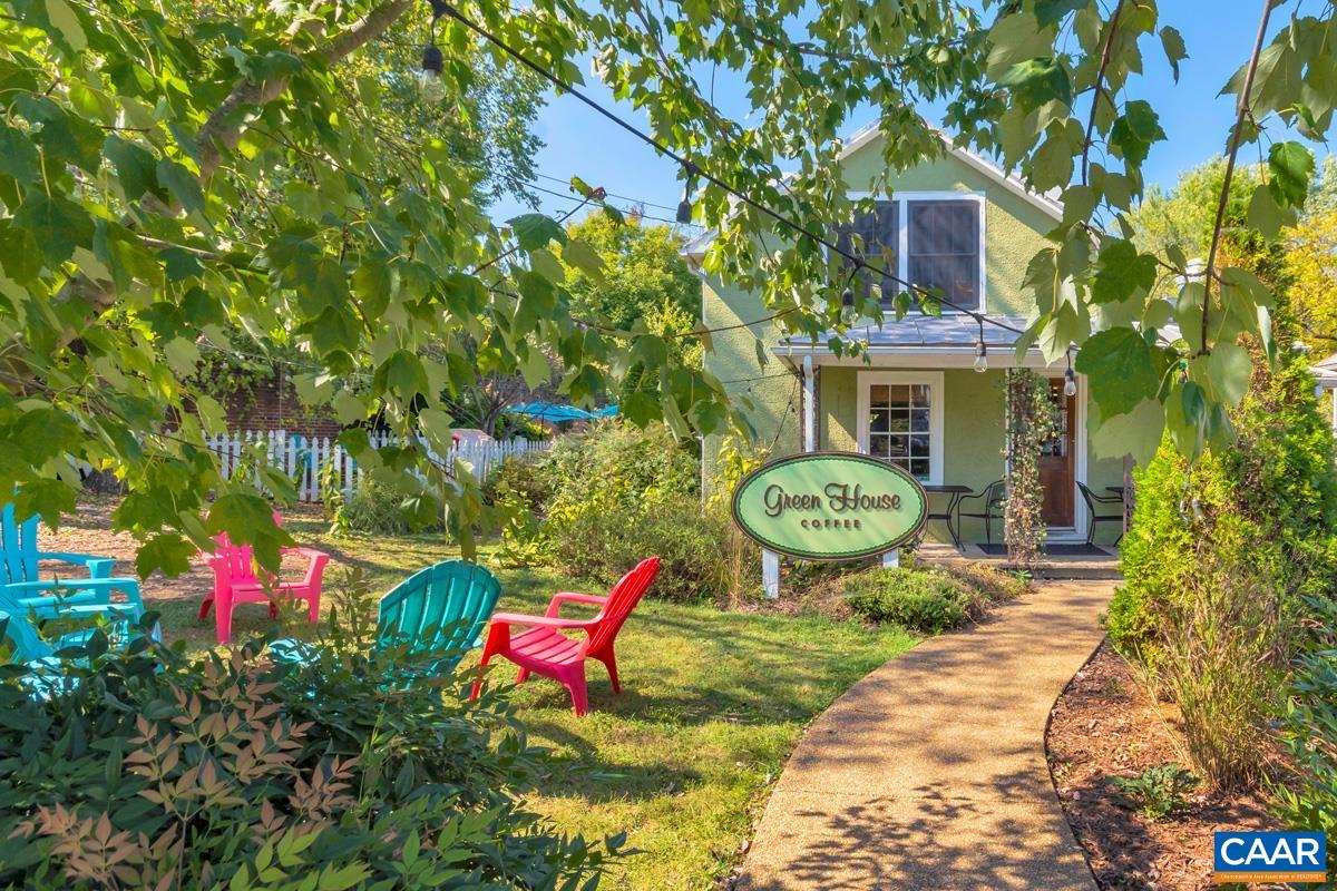 1496 ORCHARD DR