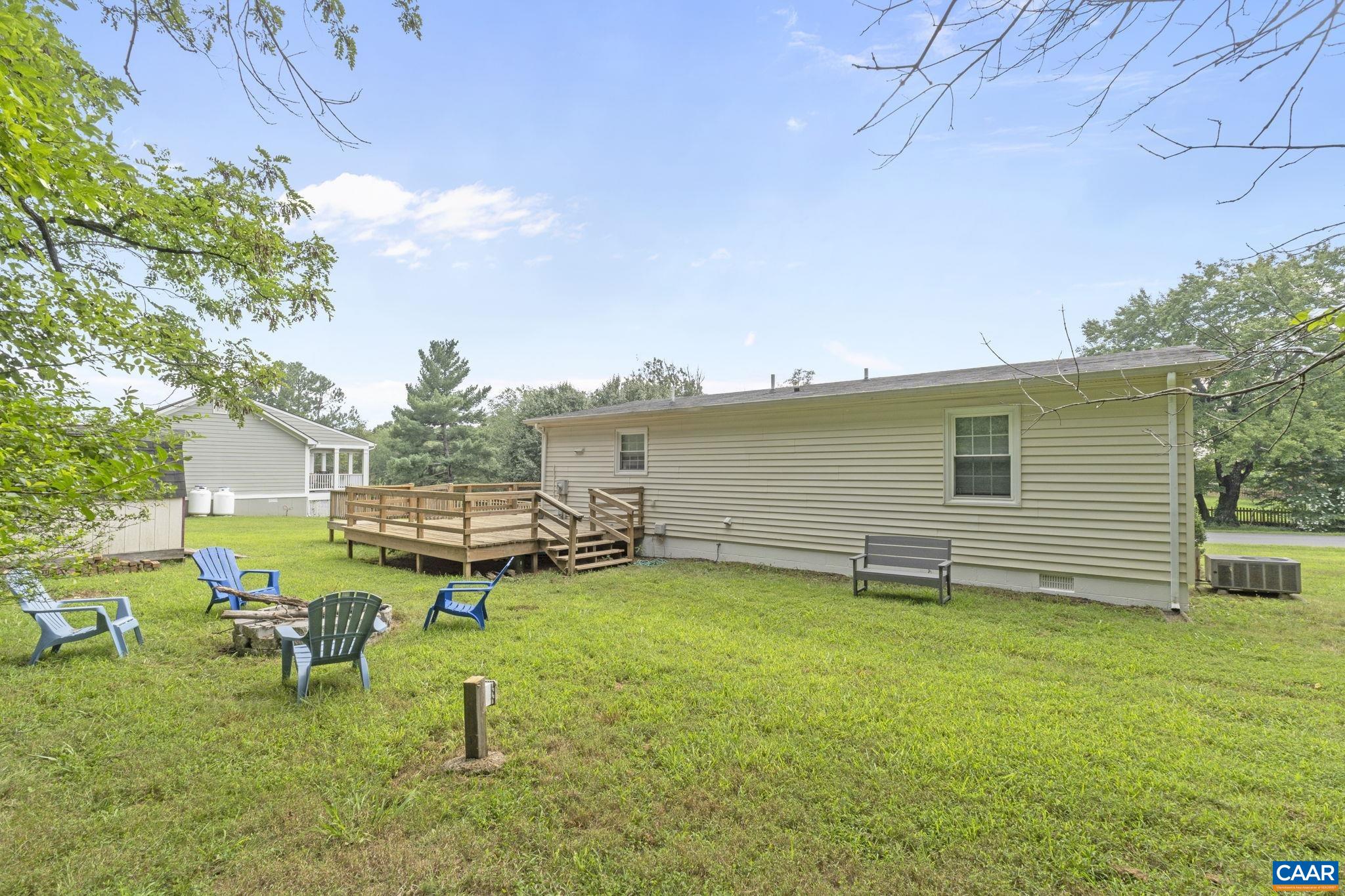 1496 ORCHARD DR