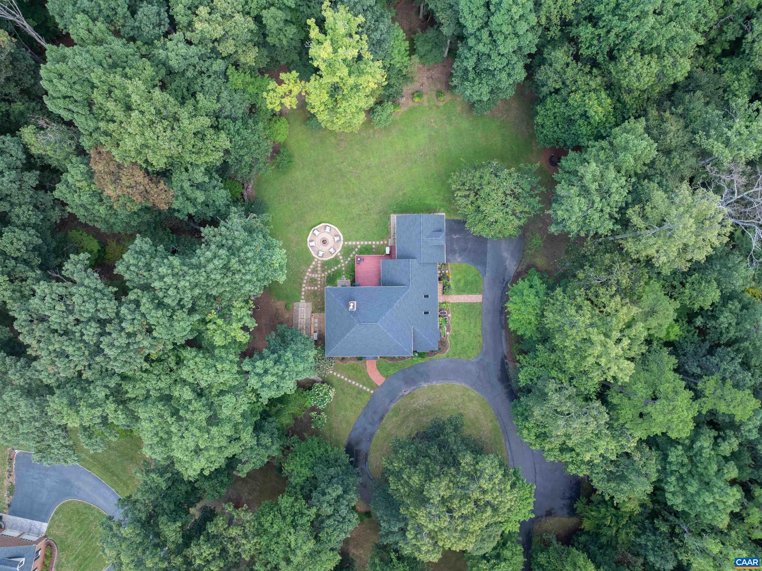 186 E TERRELL RD
