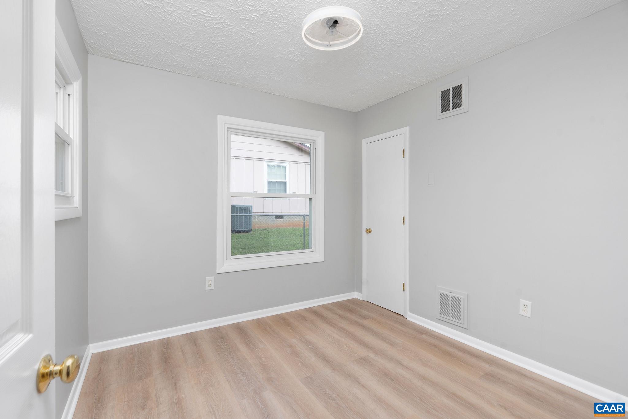 6128 ALBERTA DR