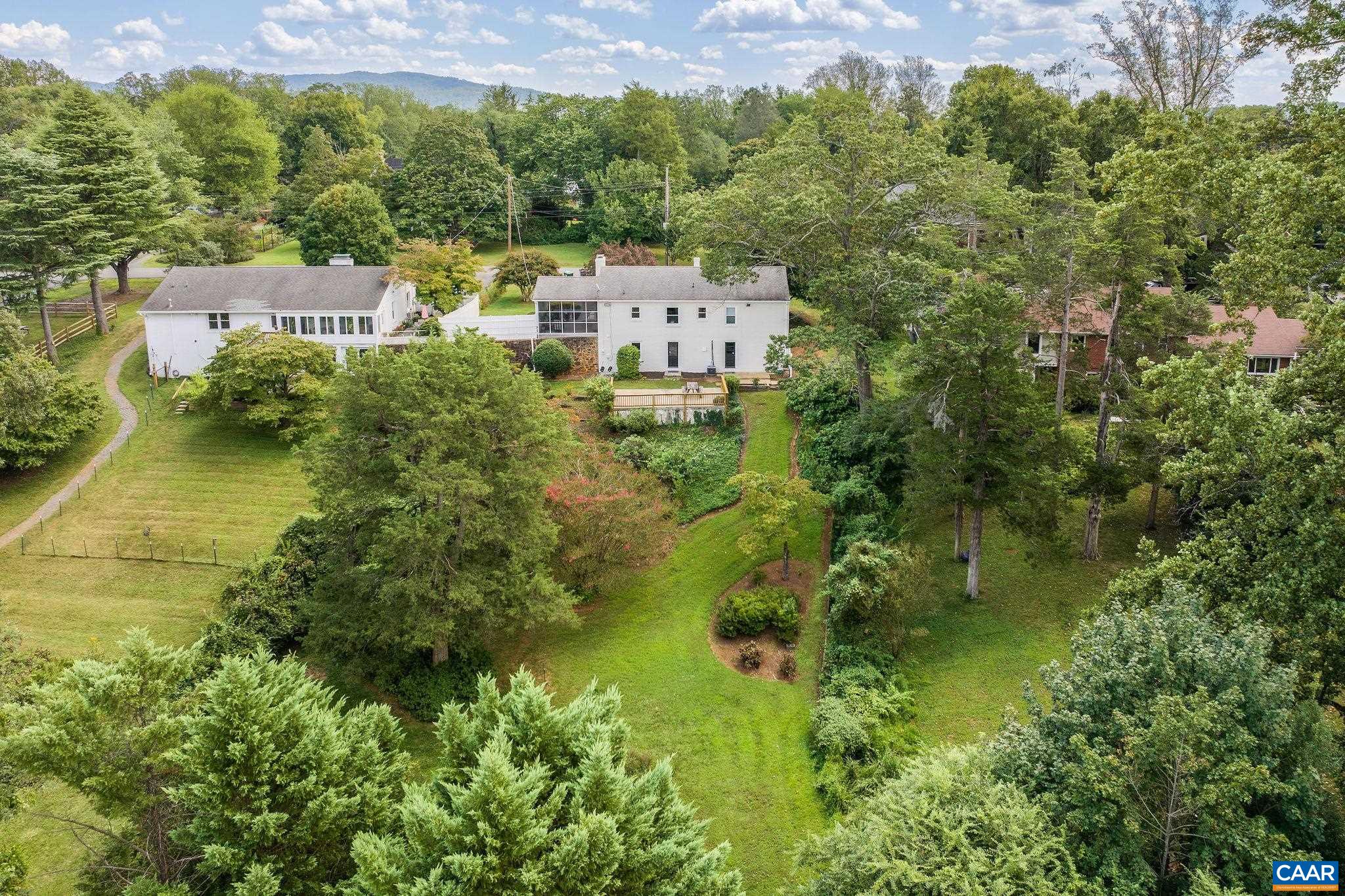 1623 SAINT ANNES RD