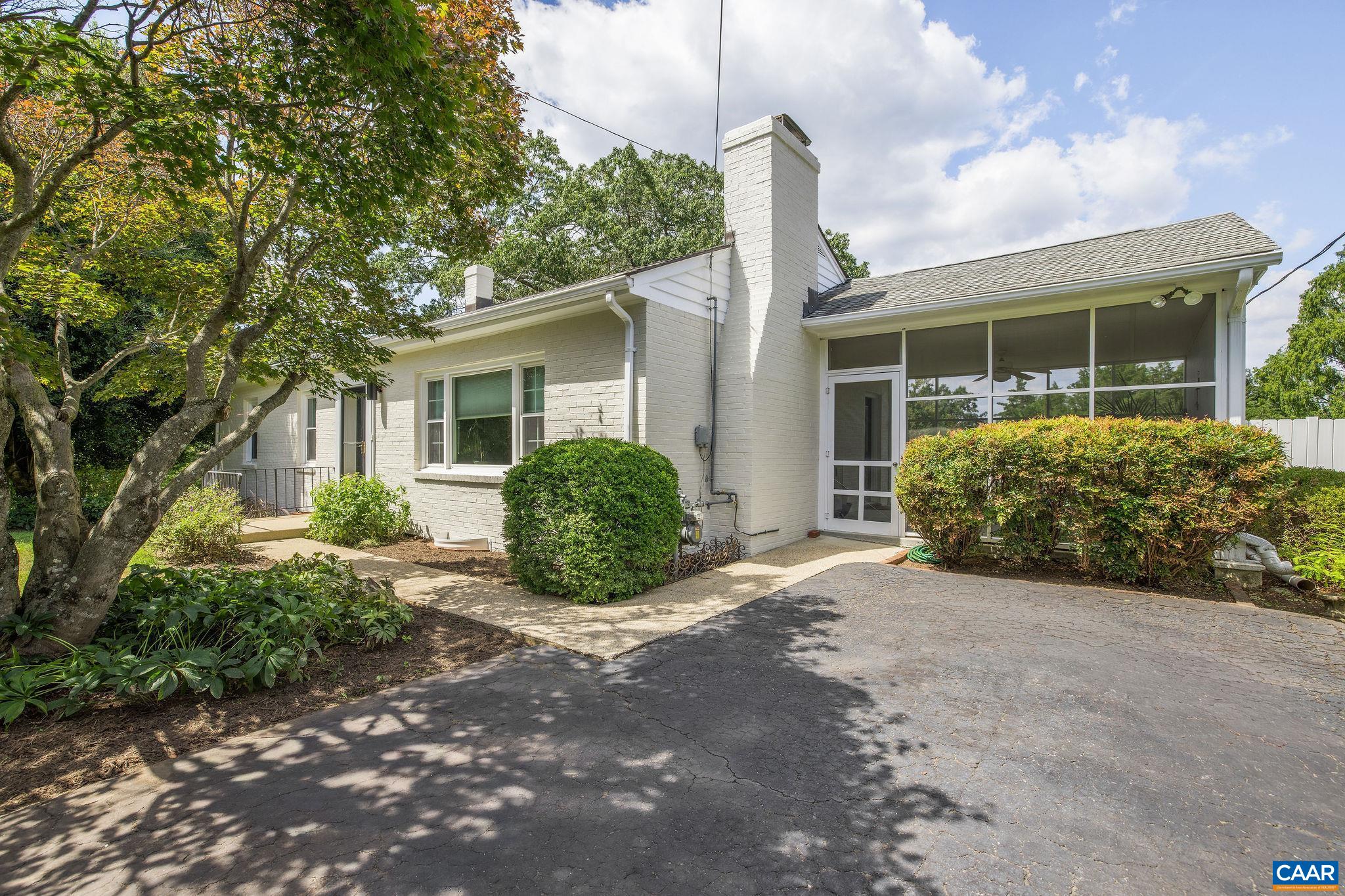 1623 SAINT ANNES RD