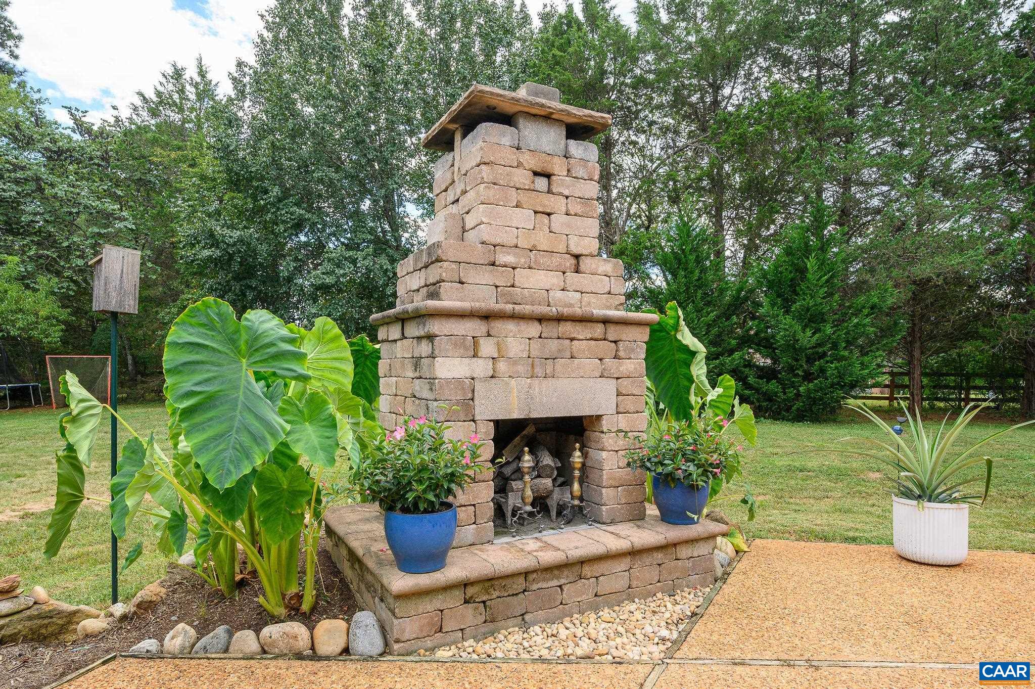 2635 HOLKHAM DR