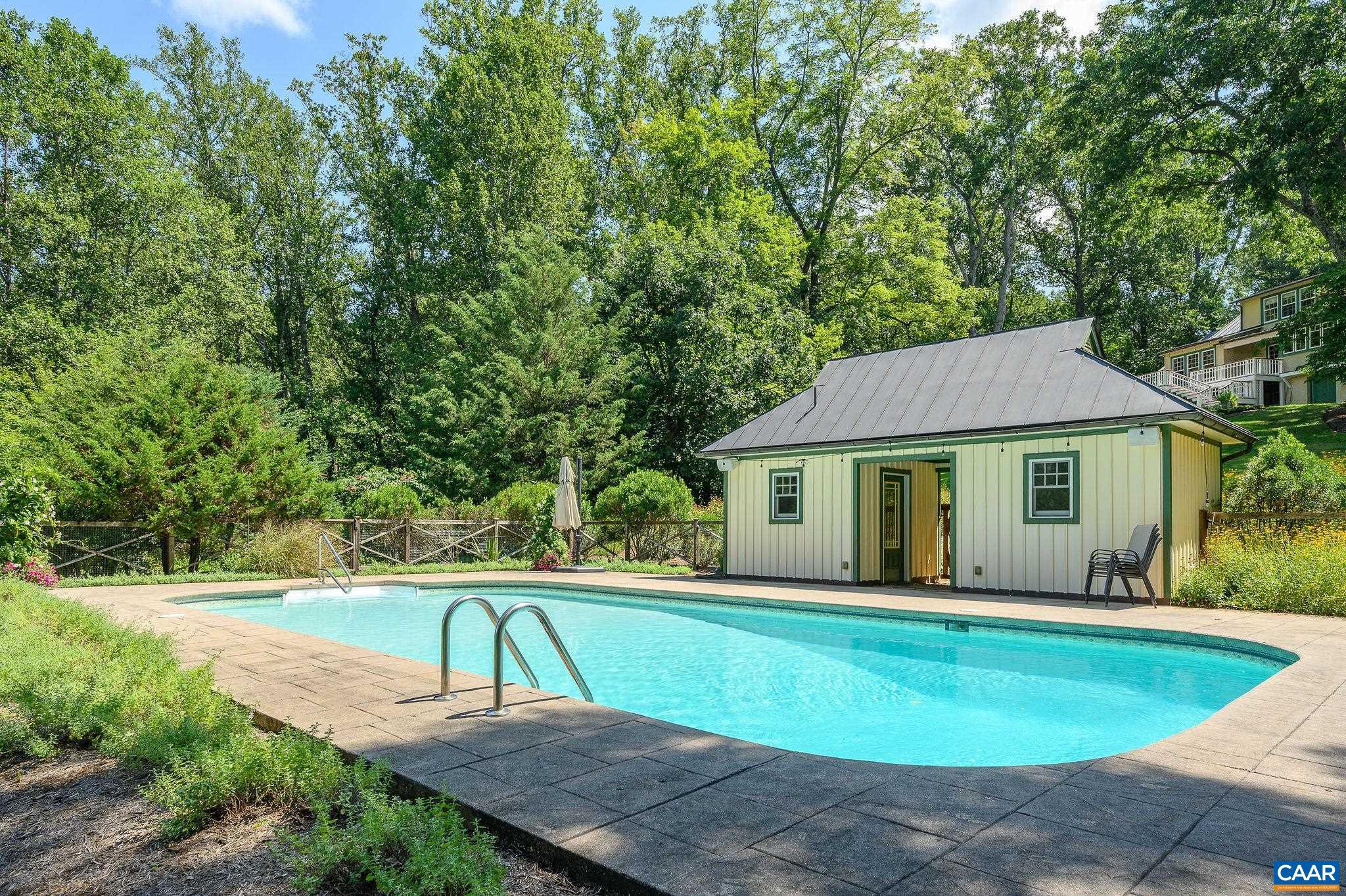 2386 GARTH RD