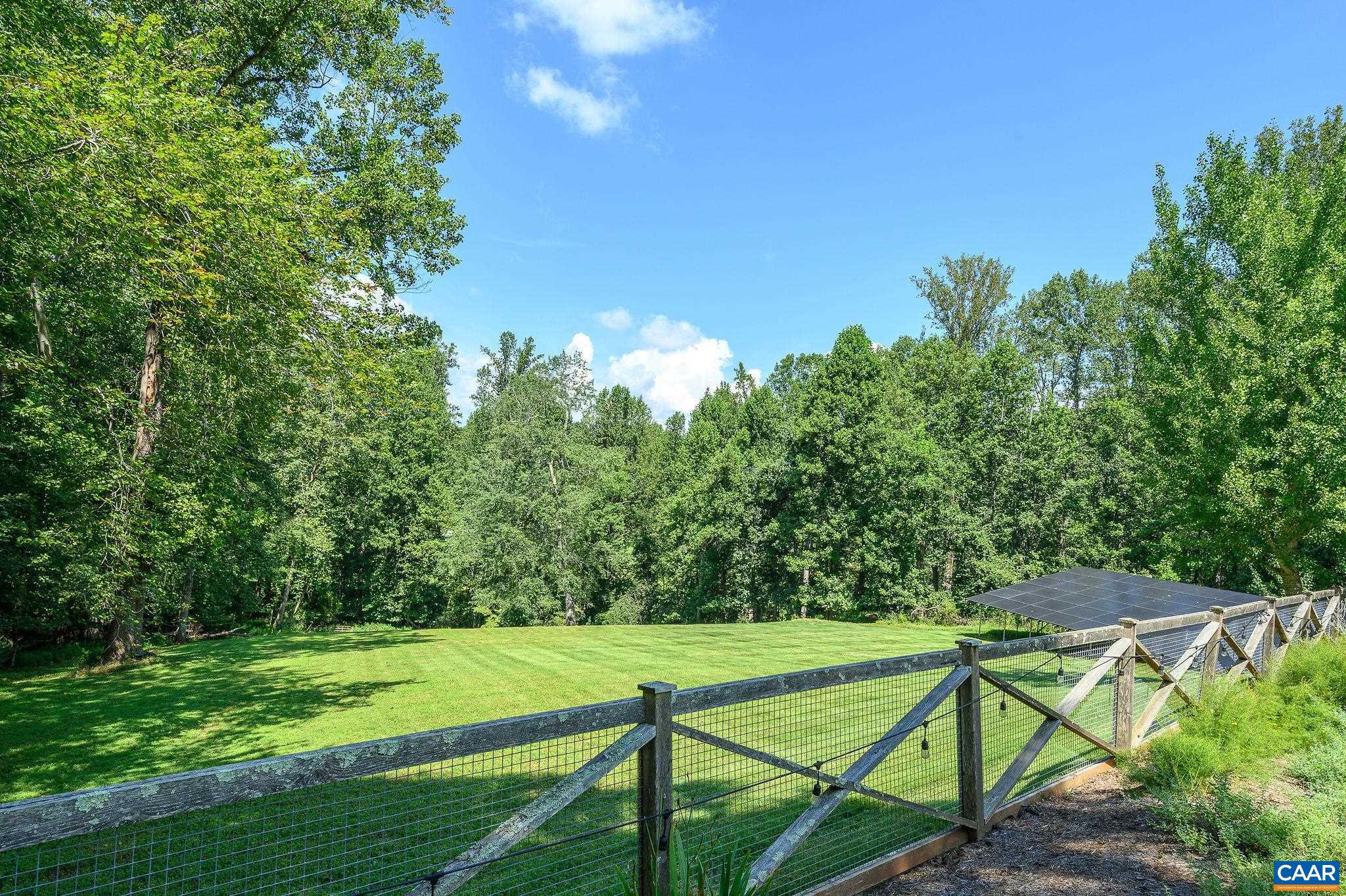 2386 GARTH RD
