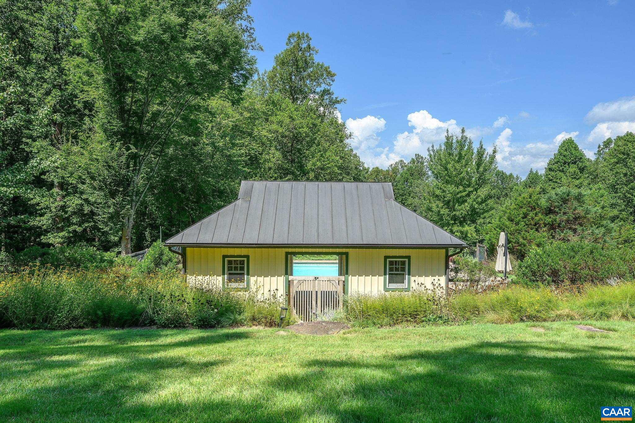 2386 GARTH RD