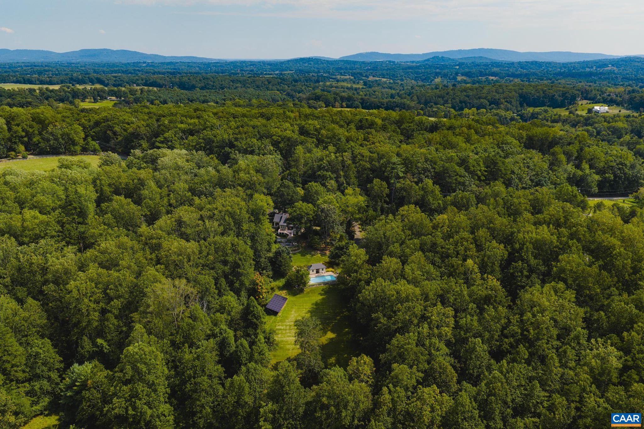 2386 GARTH RD
