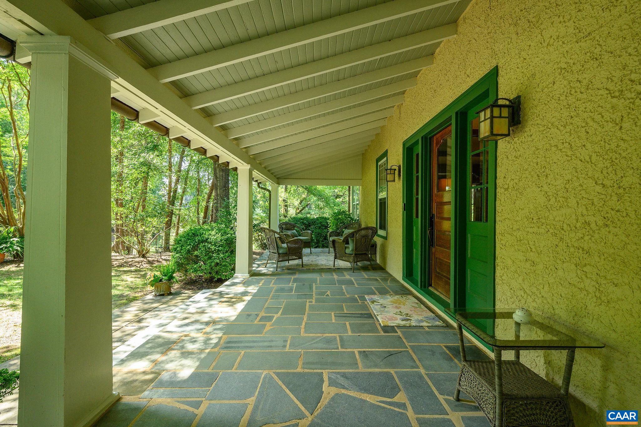 2386 GARTH RD