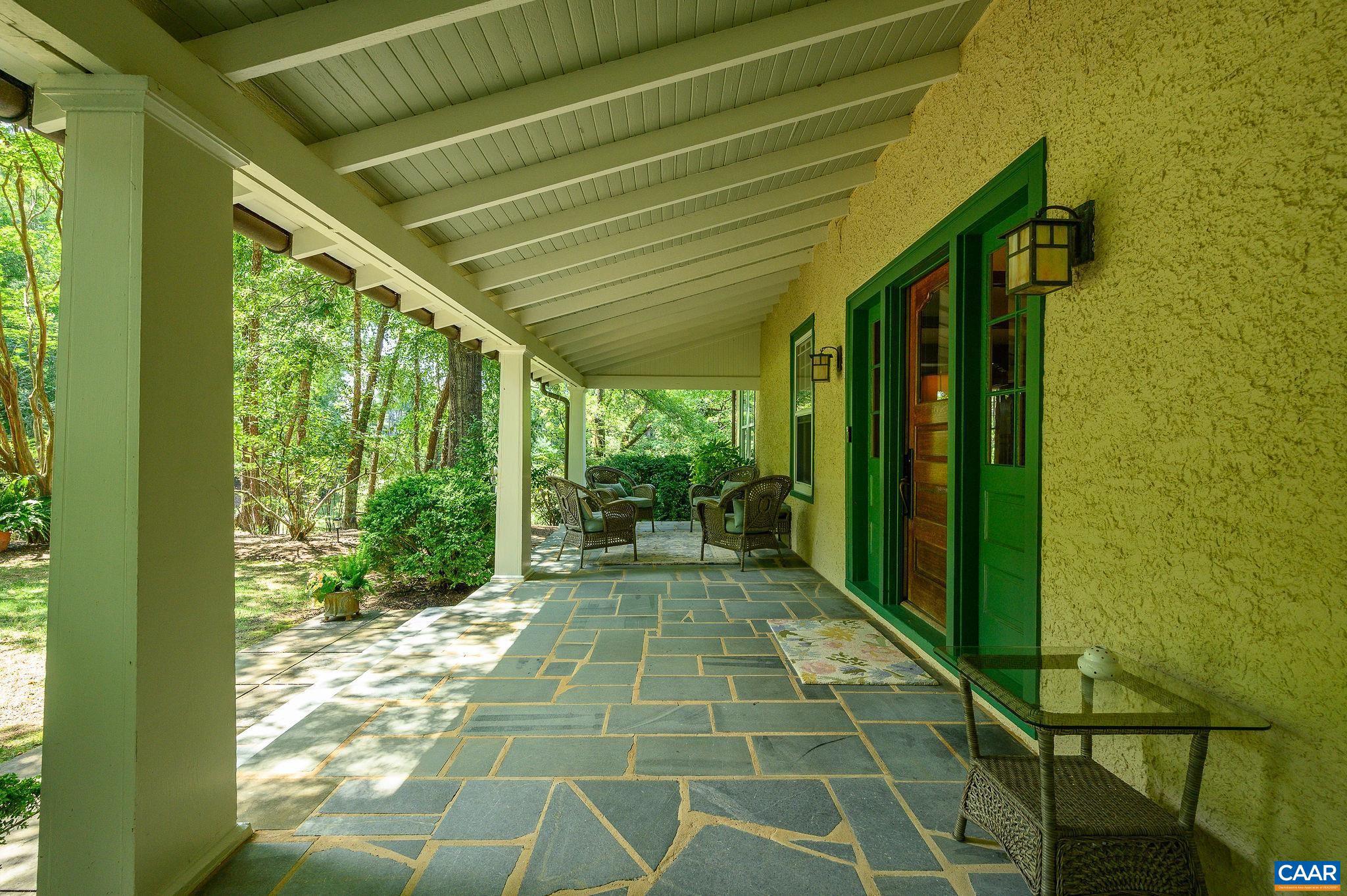 2386 GARTH RD