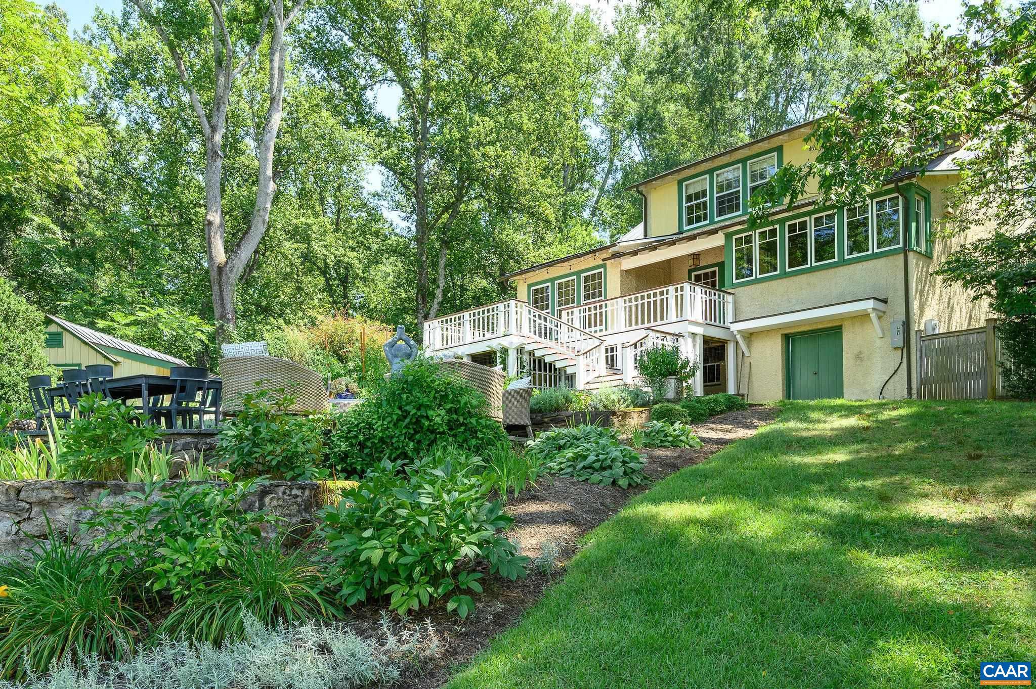 2386 GARTH RD