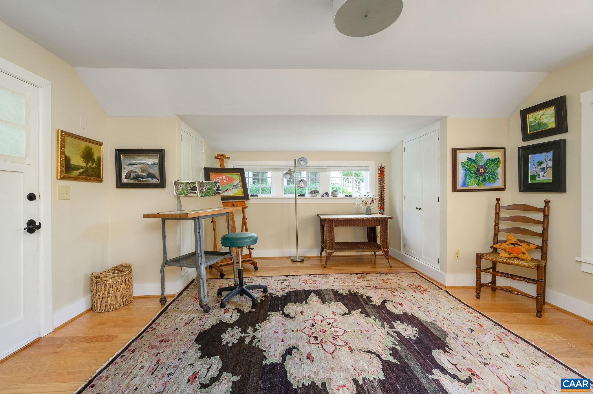 2386 GARTH RD
