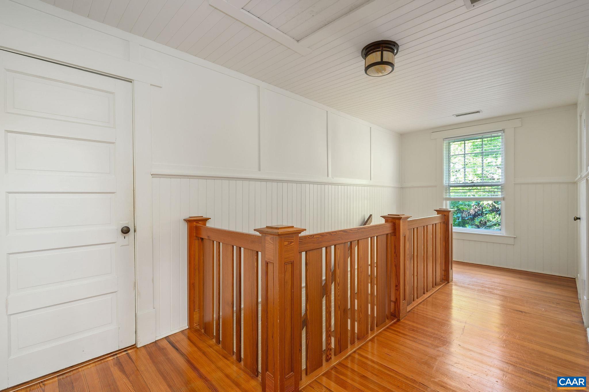 2386 GARTH RD
