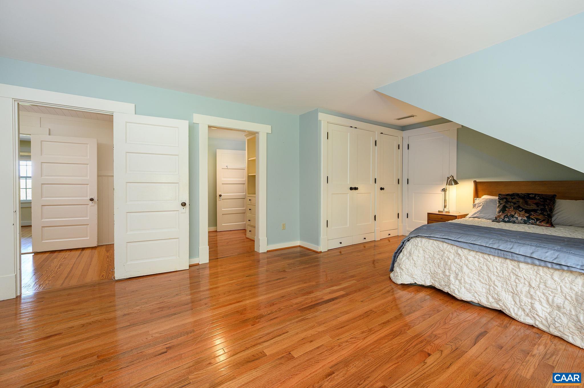 2386 GARTH RD