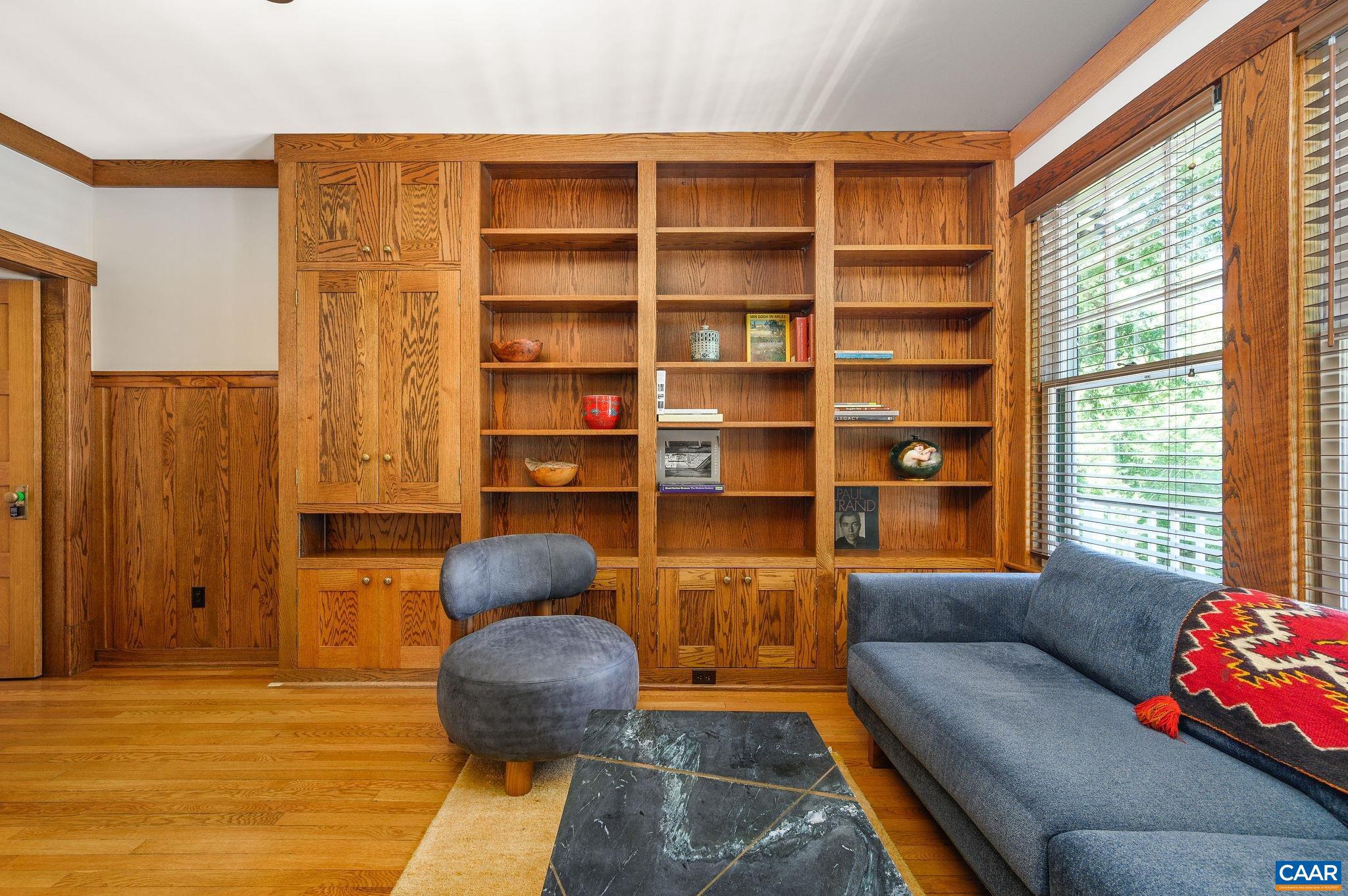 2386 GARTH RD