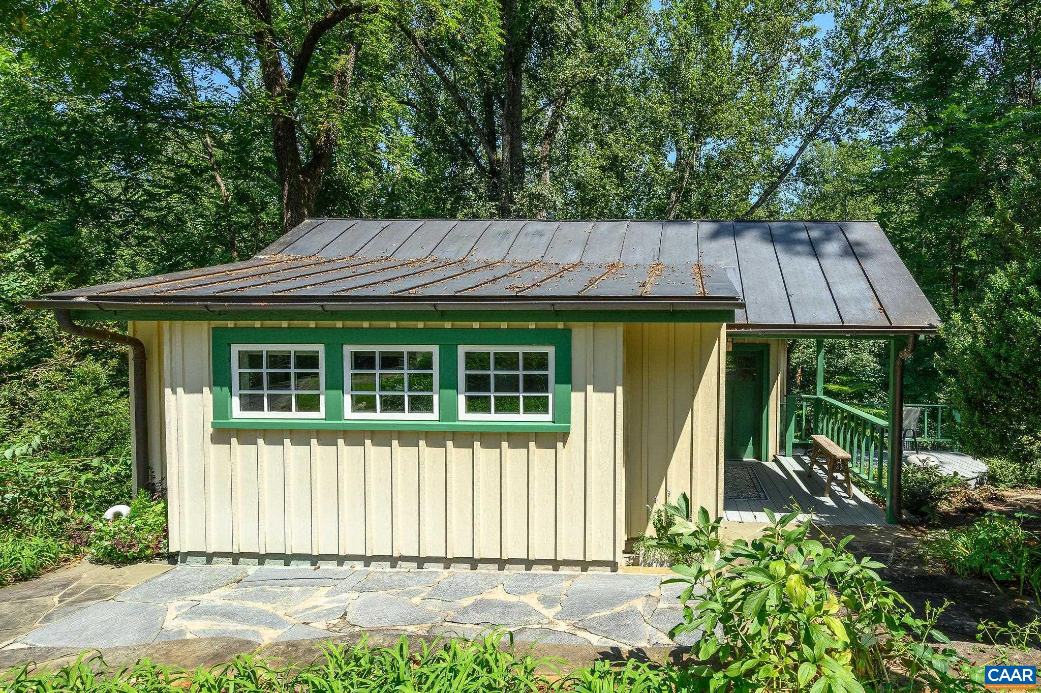 2386 GARTH RD