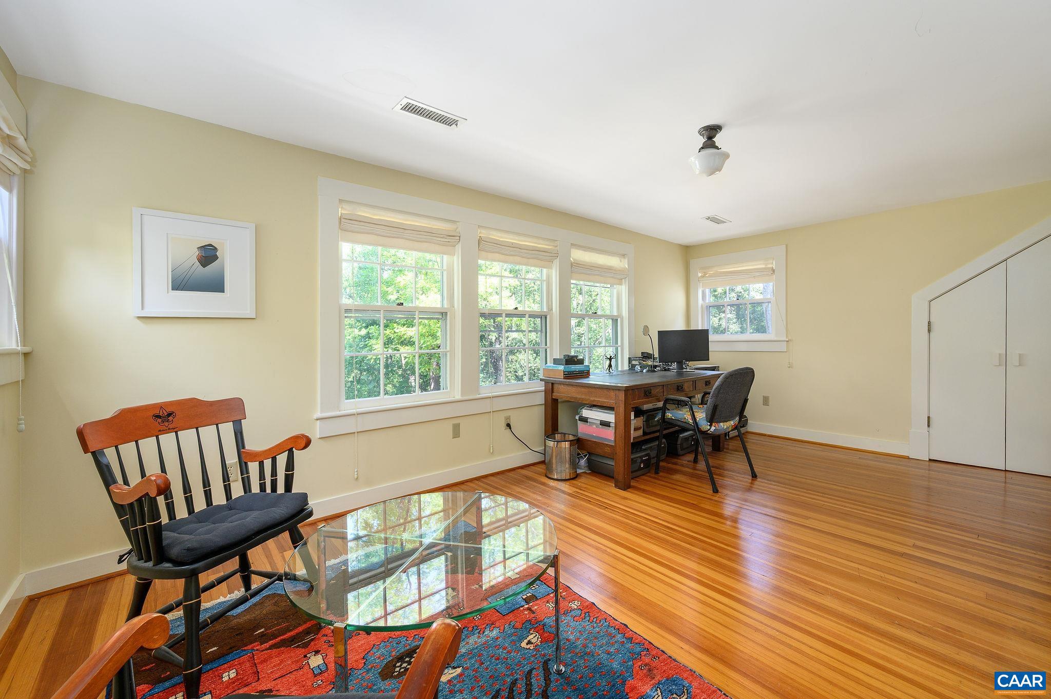 2386 GARTH RD