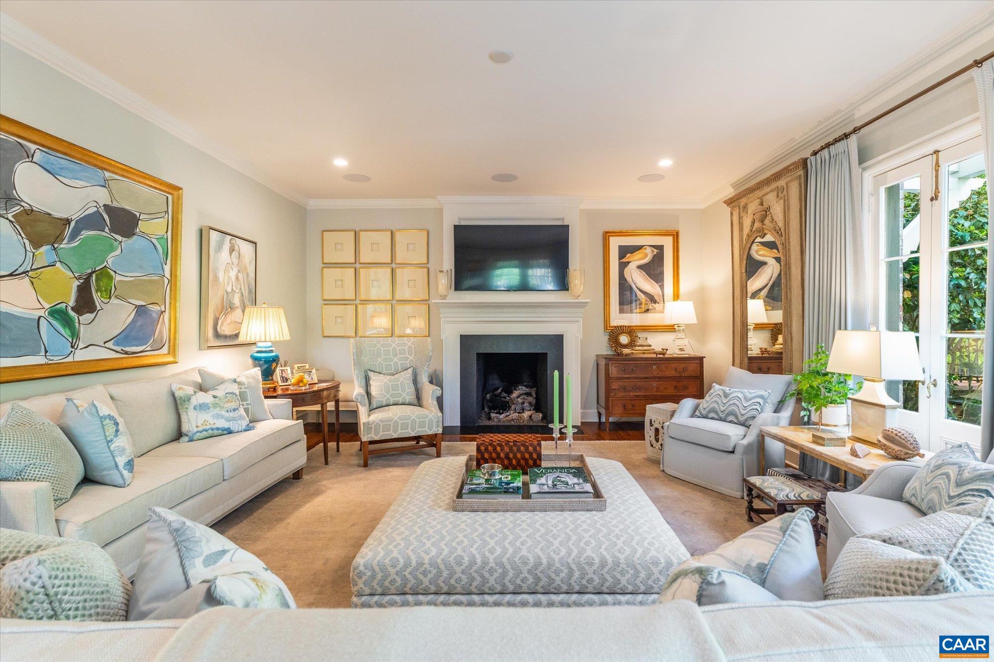 325 FARMINGTON DR