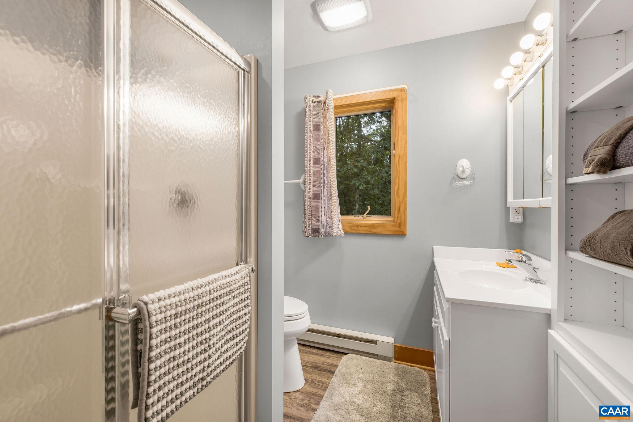 76 CRAB ORCHARD LN