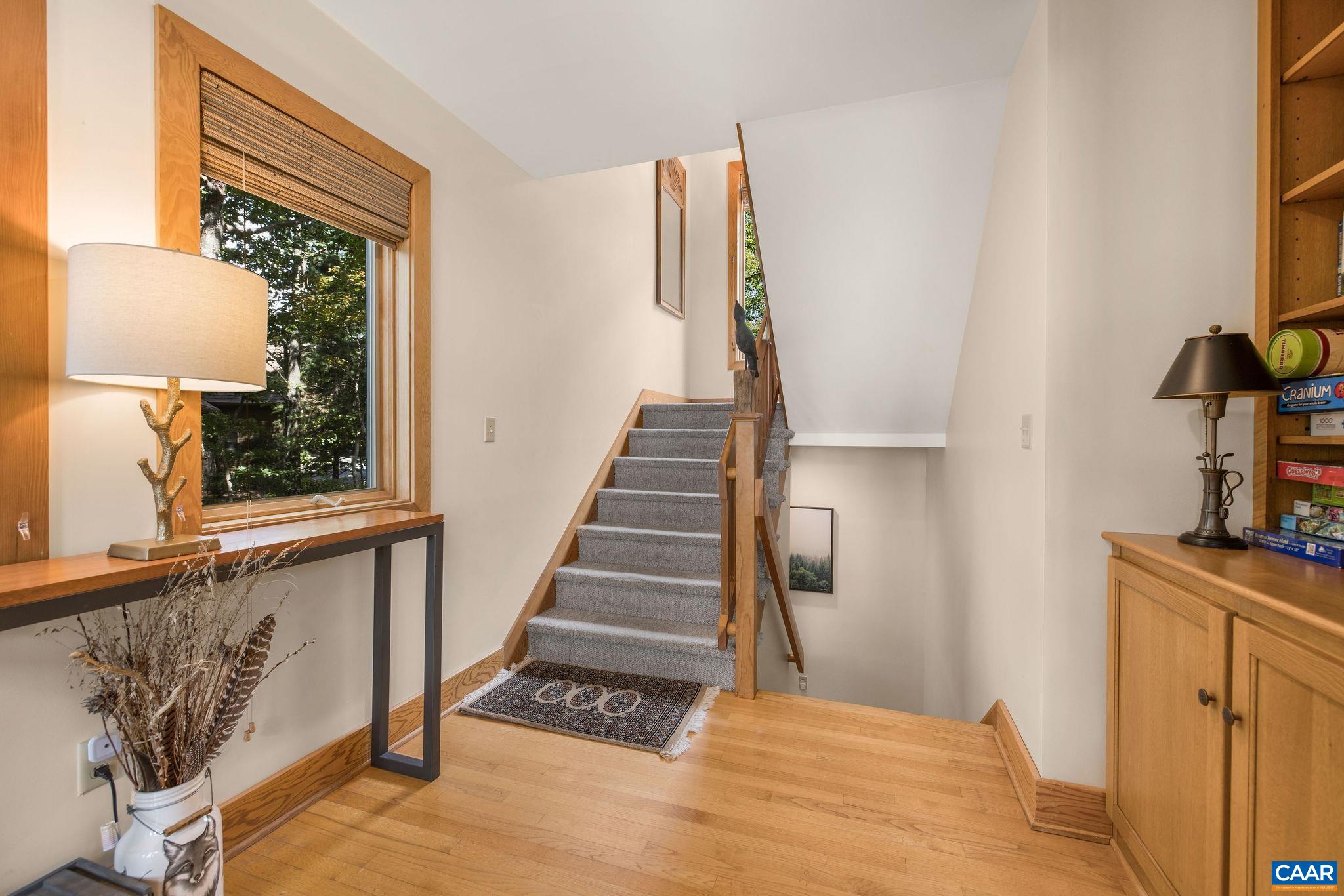 76 CRAB ORCHARD LN