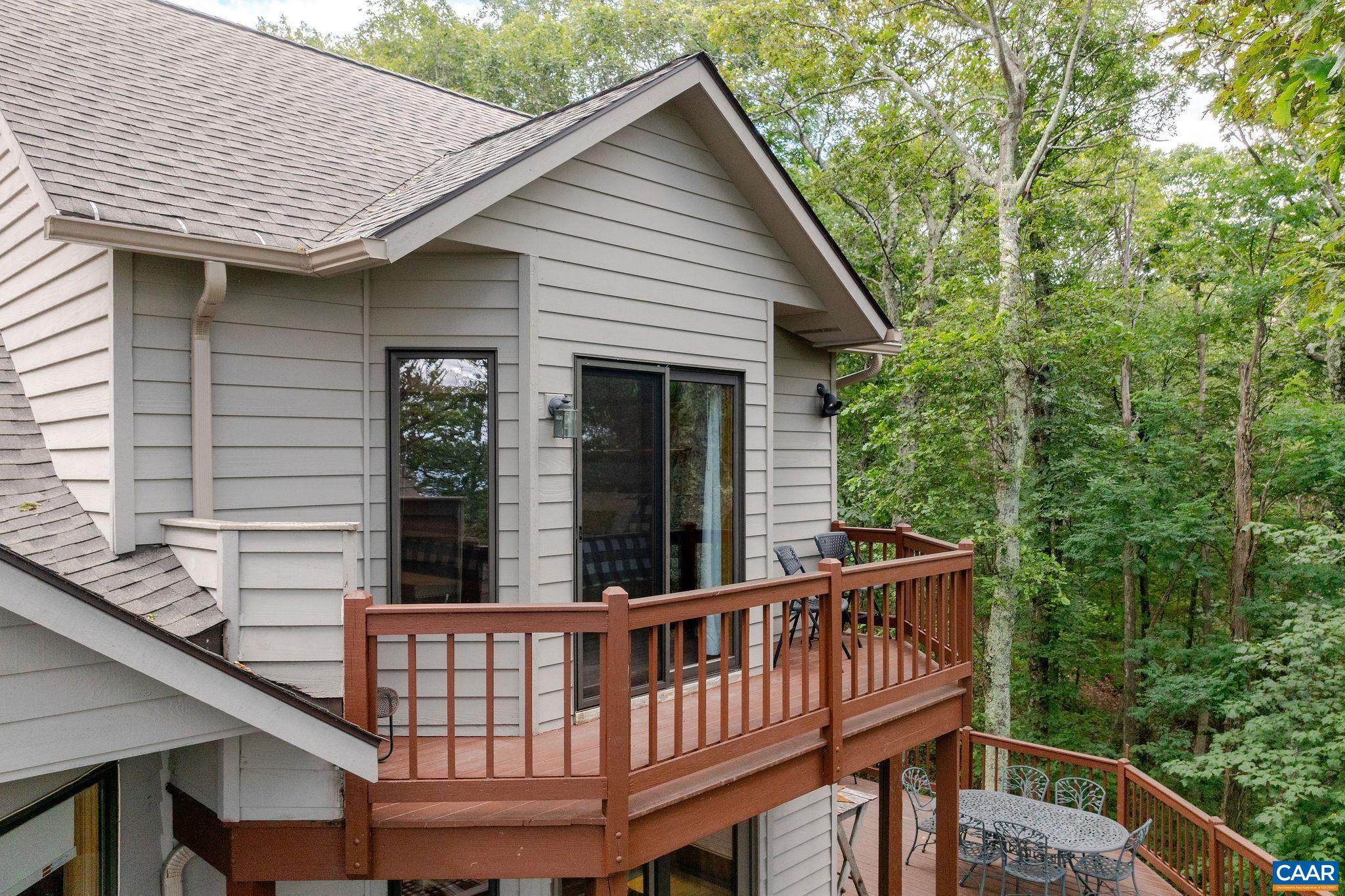 76 CRAB ORCHARD LN