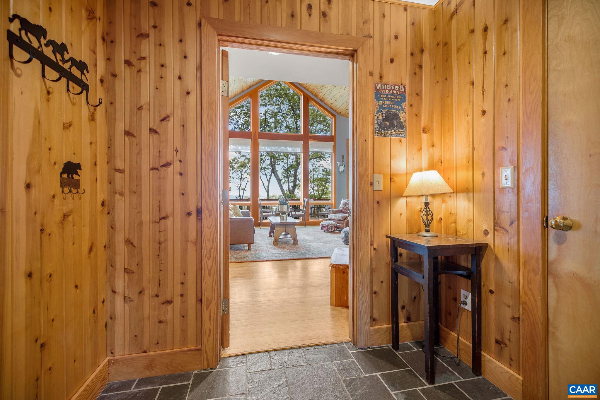 76 CRAB ORCHARD LN