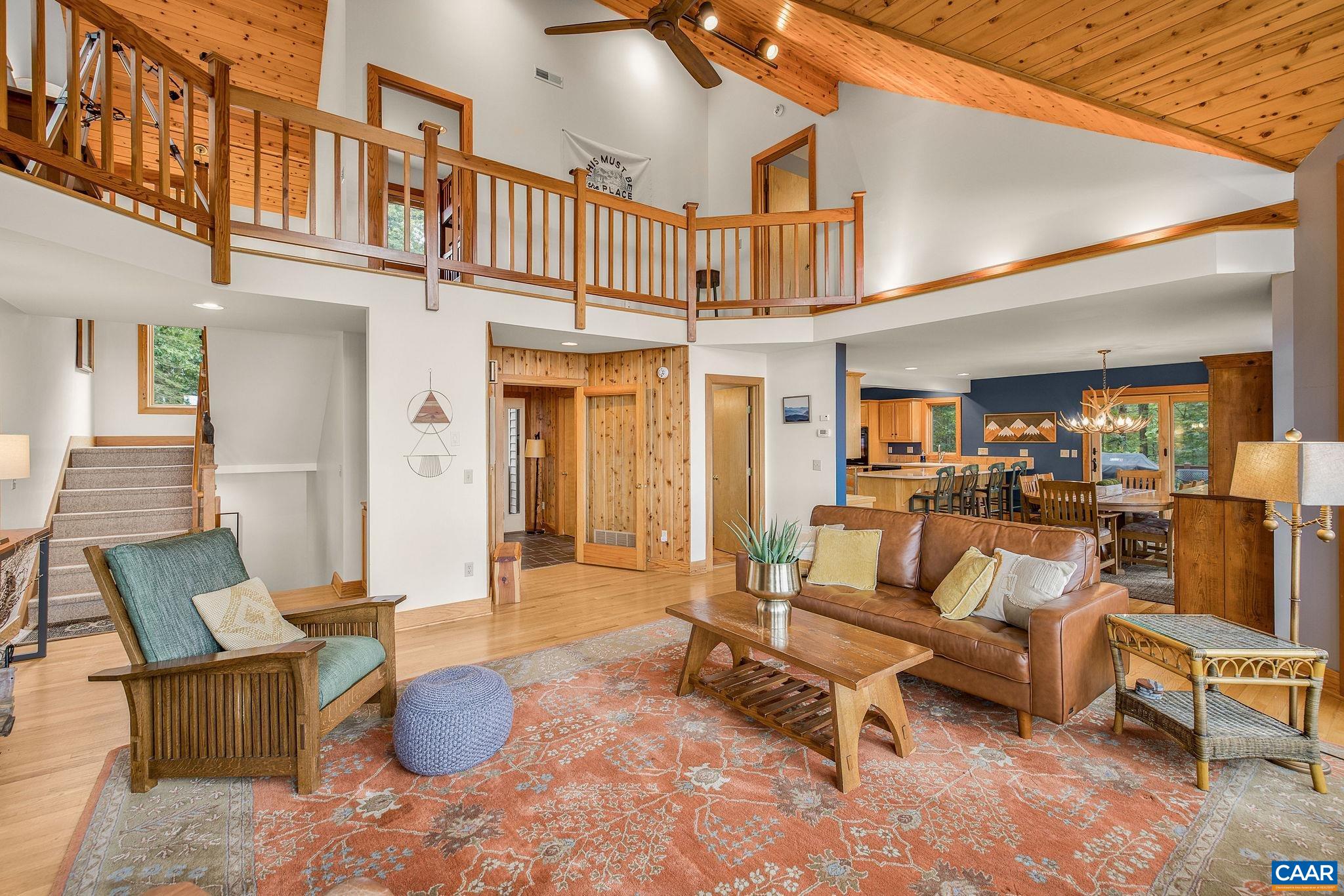 76 CRAB ORCHARD LN
