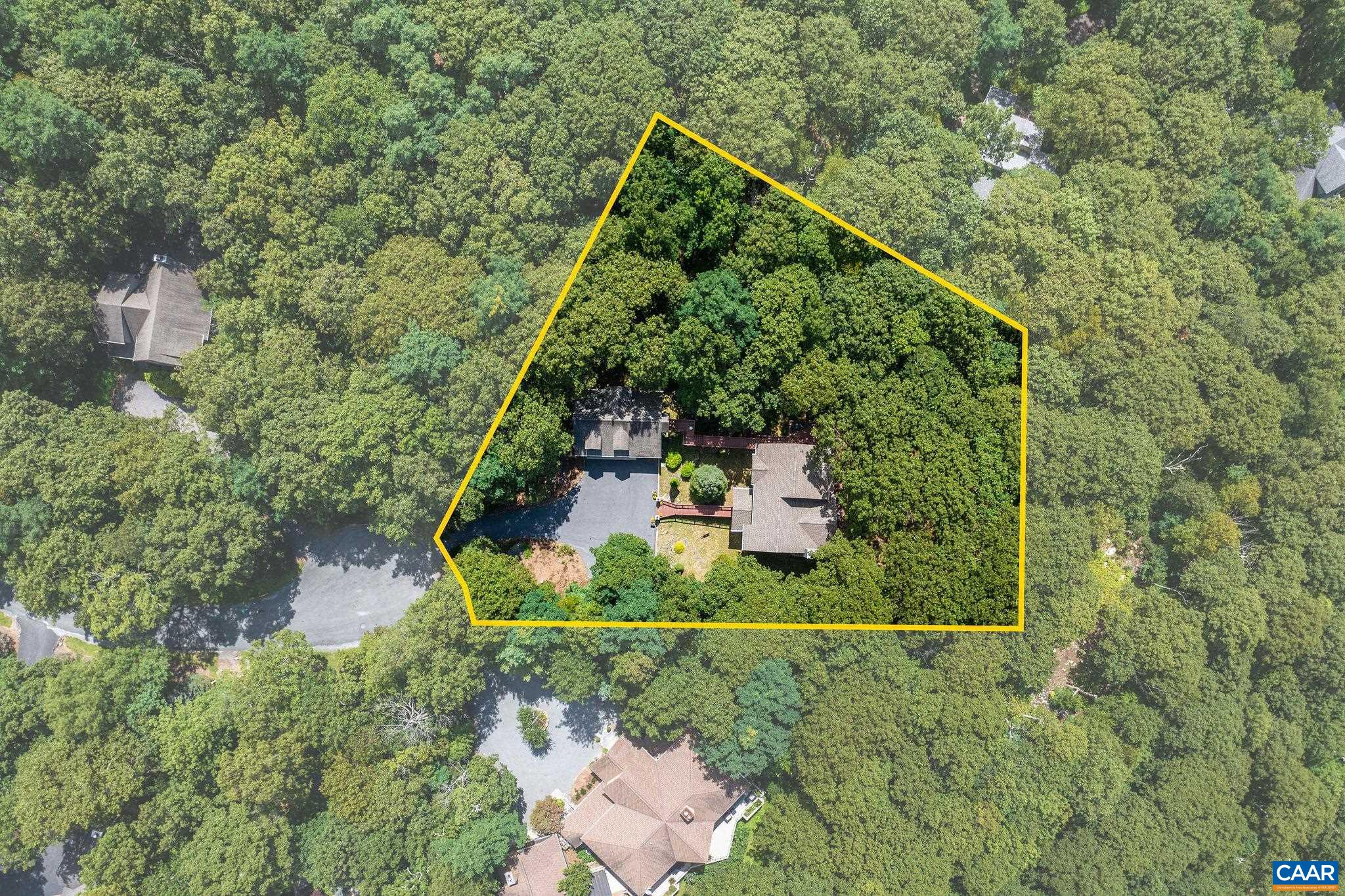 76 CRAB ORCHARD LN