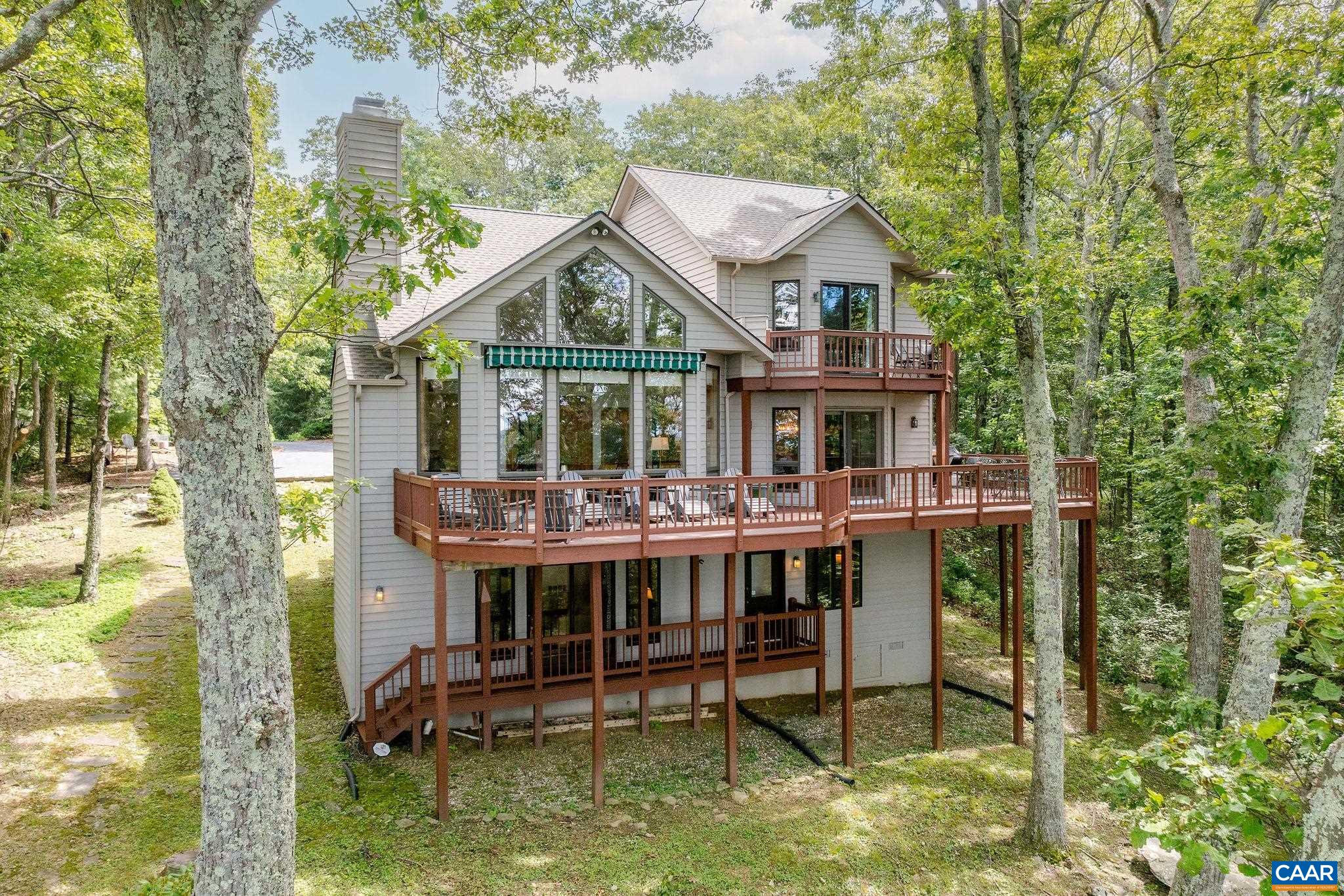 76 CRAB ORCHARD LN