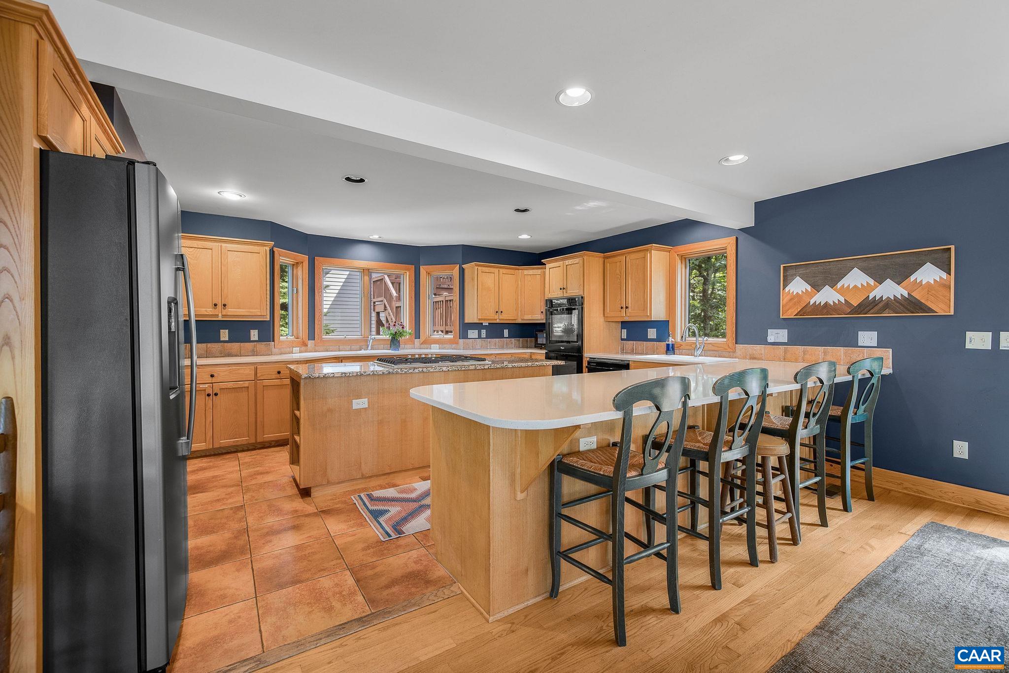 76 CRAB ORCHARD LN