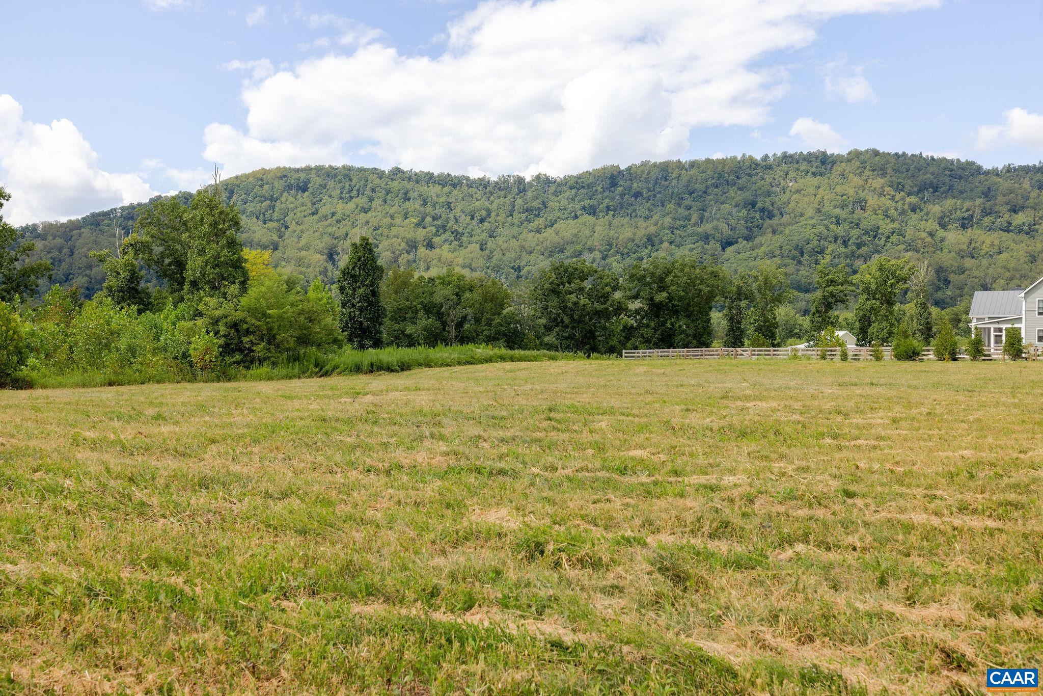 LOT 15 LOFTON LN