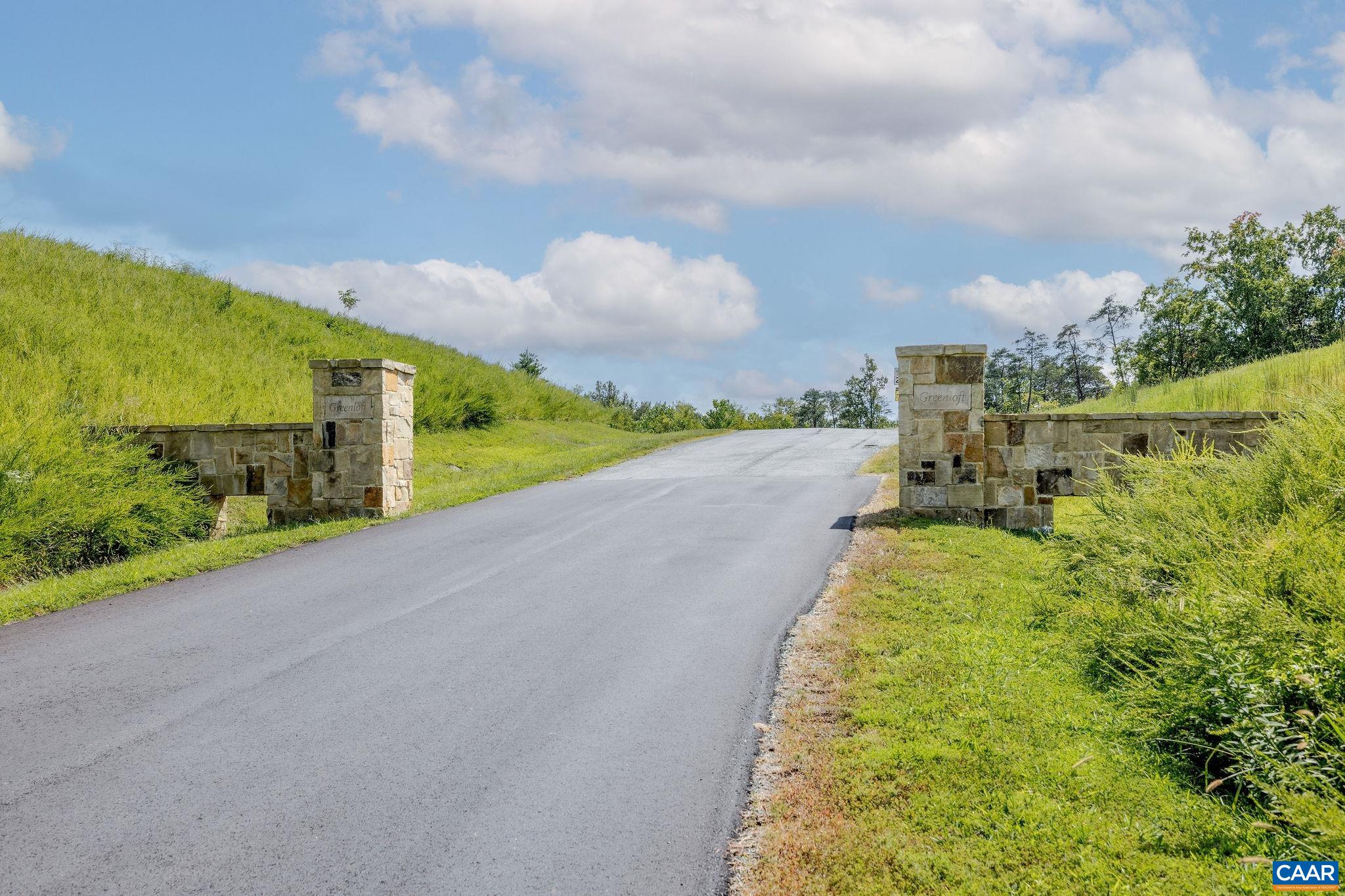 LOT 15 LOFTON LN
