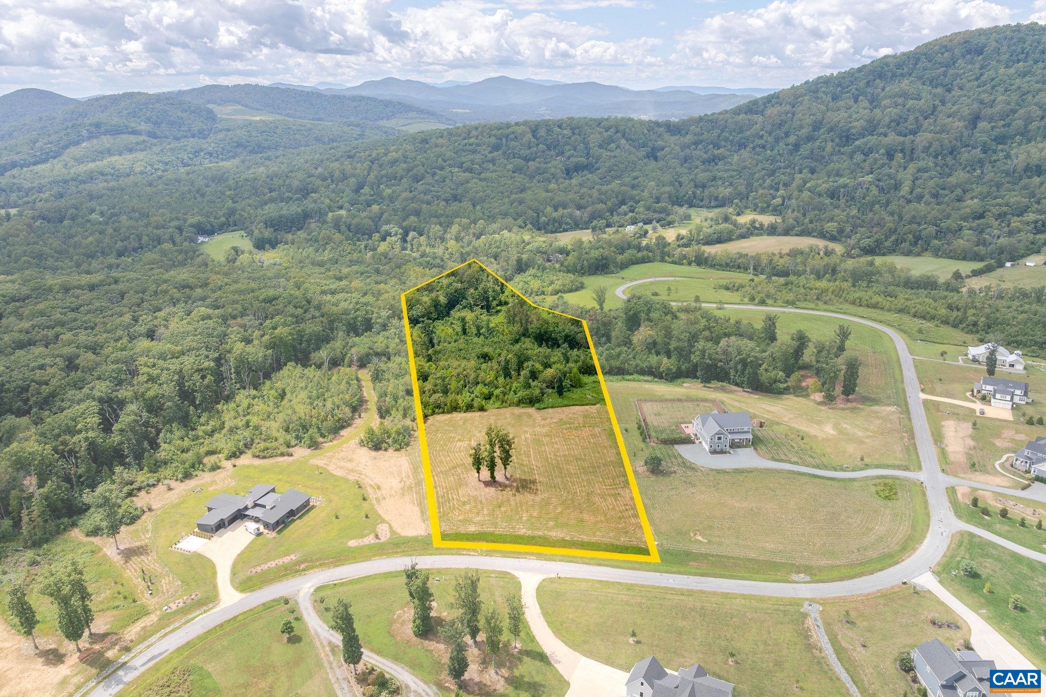 LOT 15 LOFTON LN