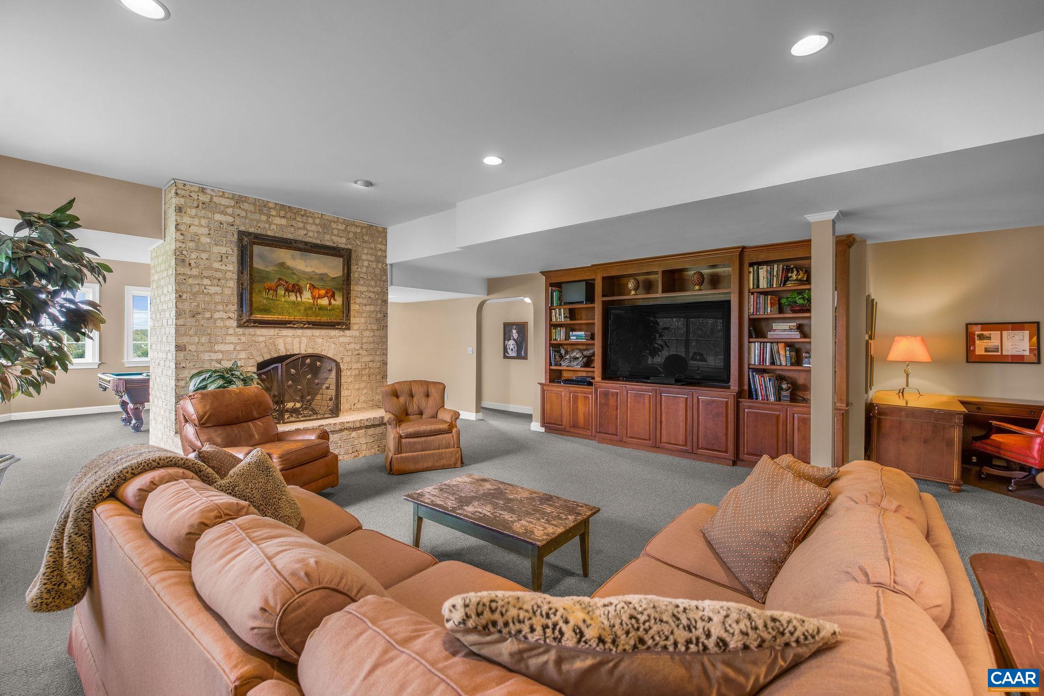 3365 STONY POINT RD
