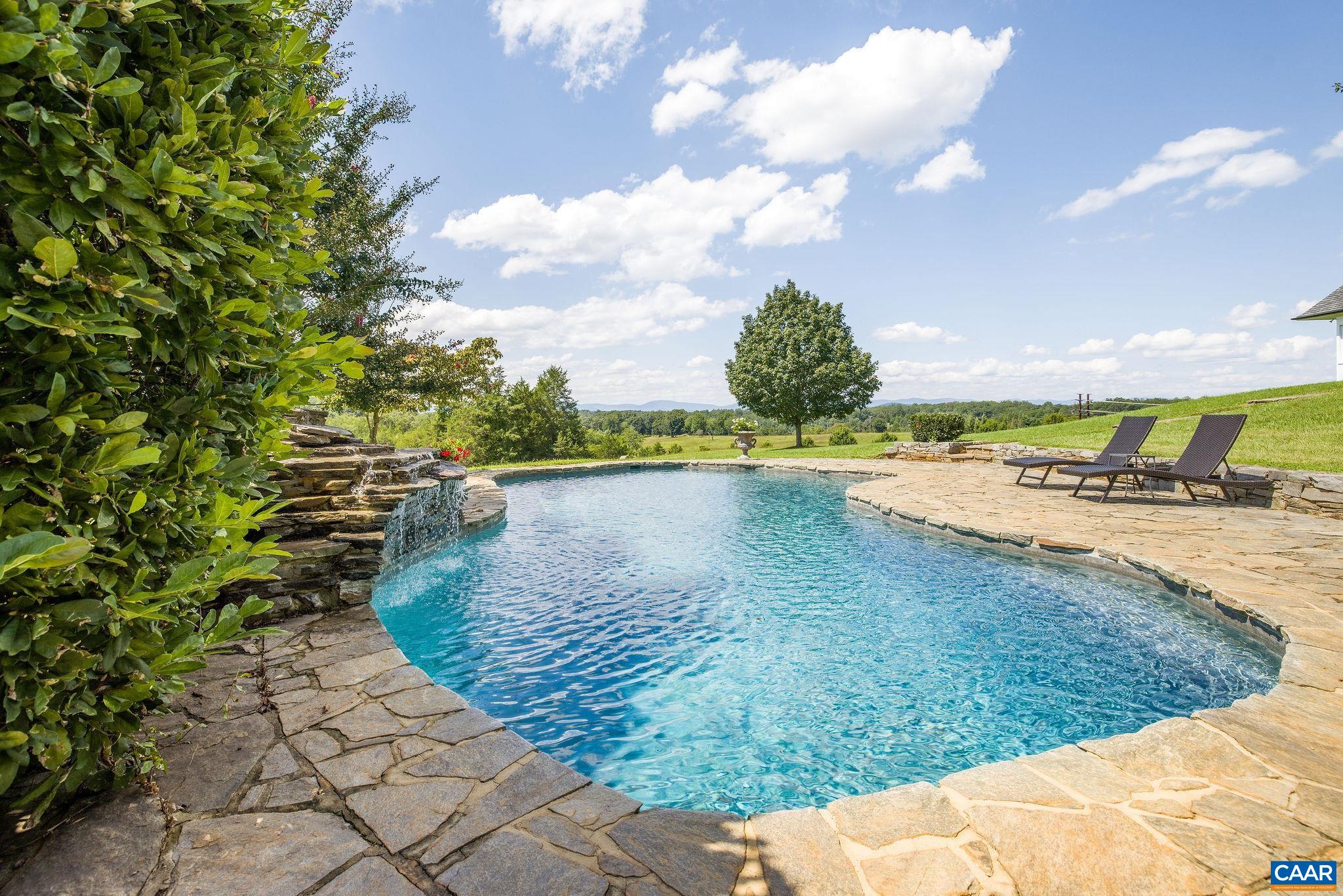 3365 STONY POINT RD