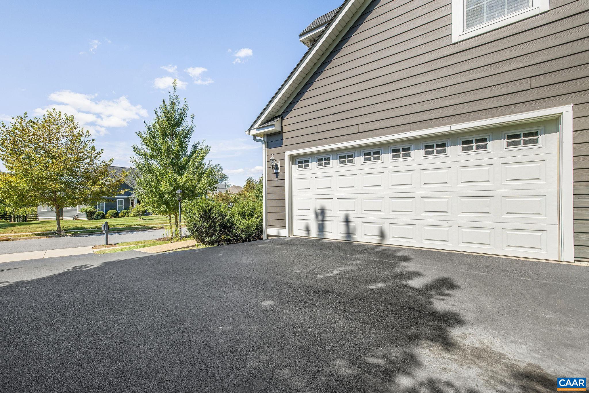 2109 ASPEN DR
