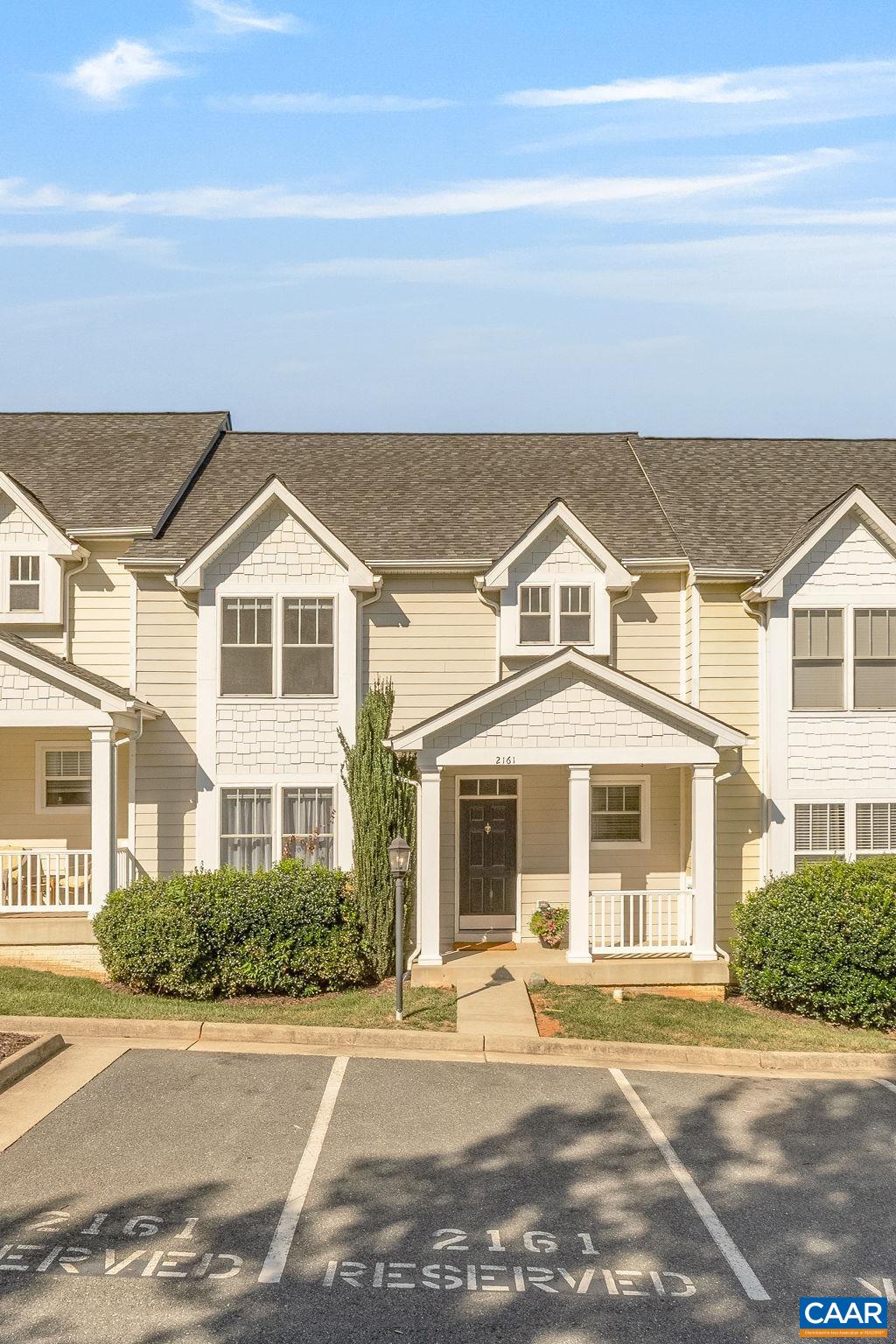 2161 SARANAC CT